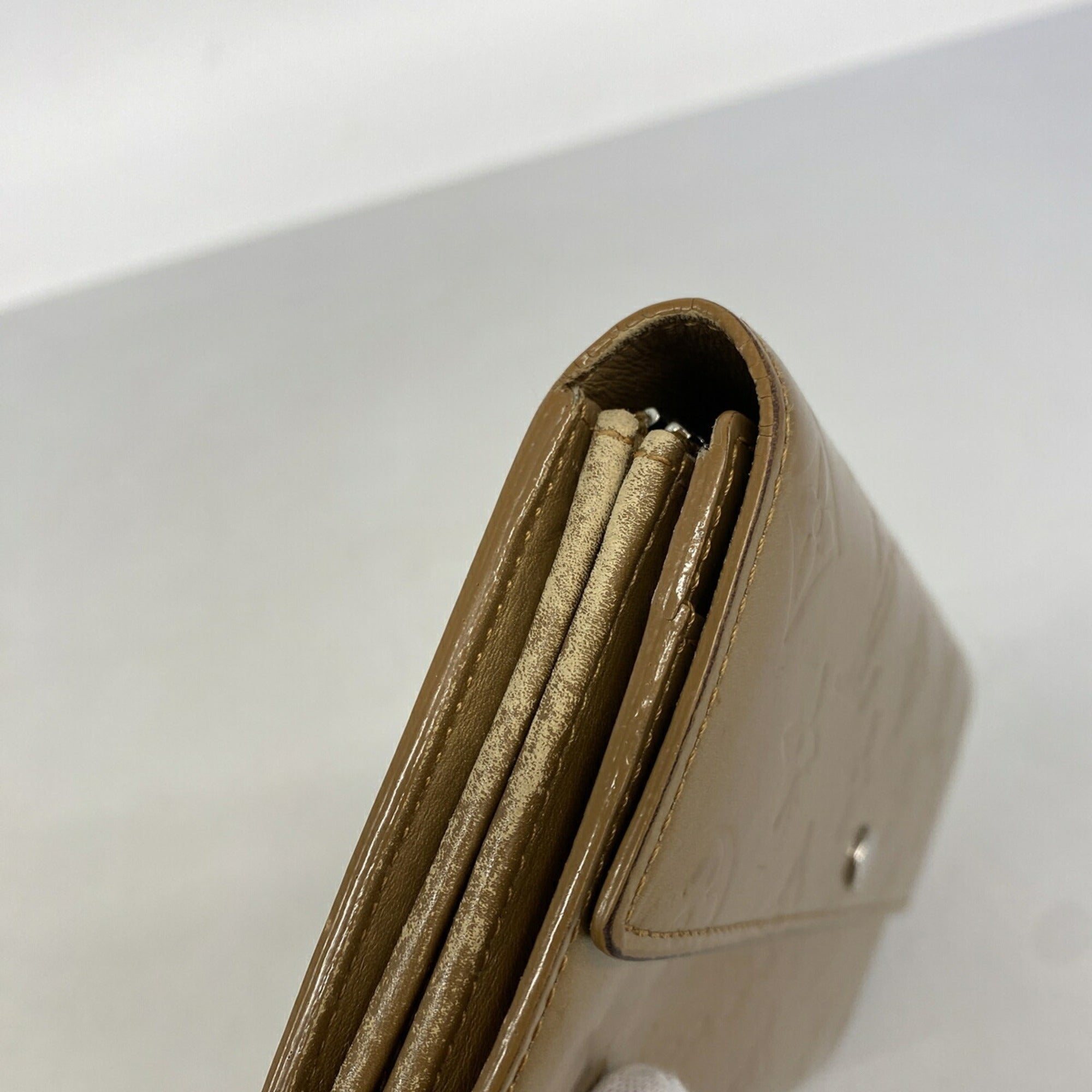 Louis Vuitton Ambre Long Wallet (Bi-Fold) (Pre-Owned)