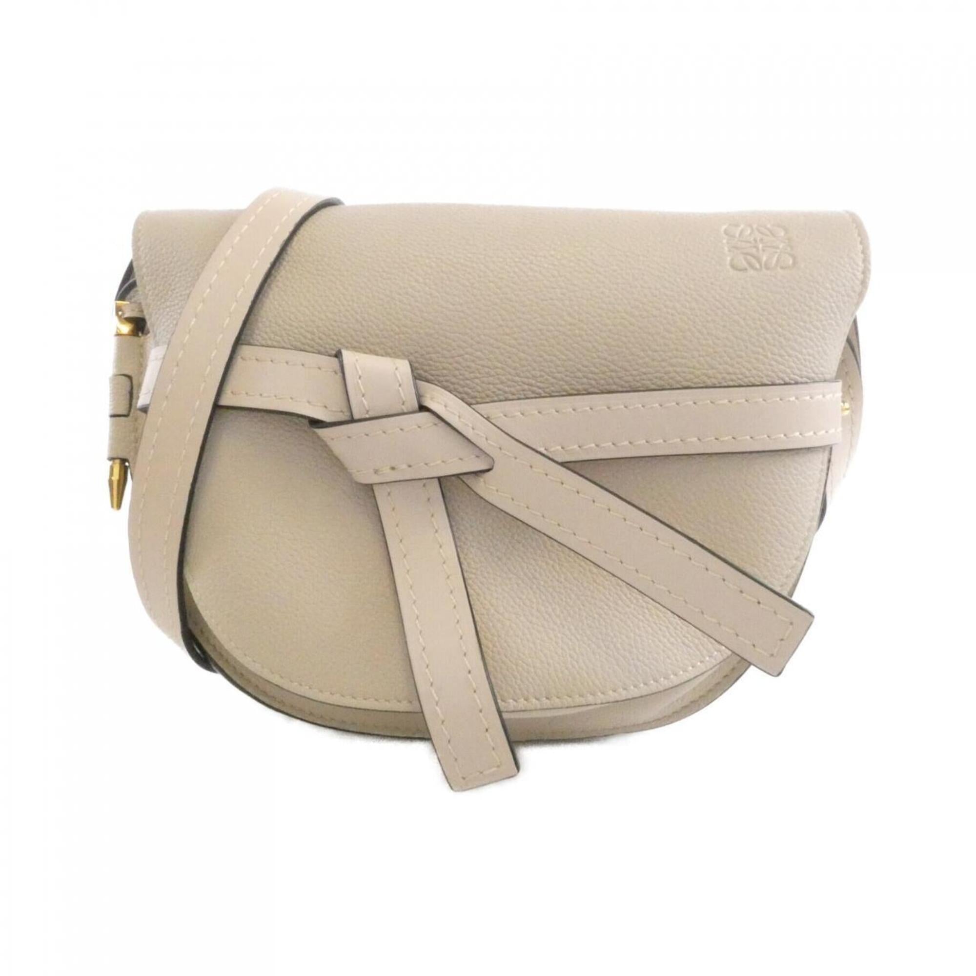 Loewe Beige Leather Shoulder Bag (Pre-Owned)