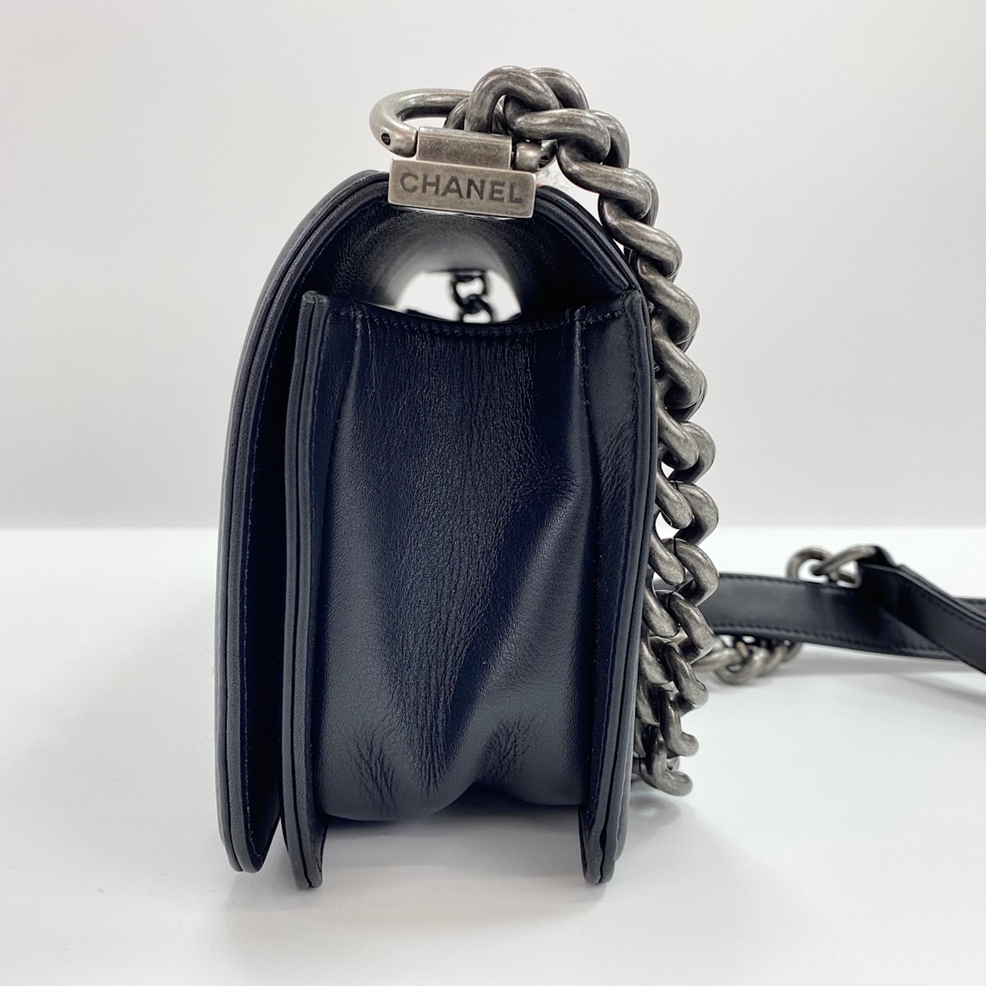 Chanel Boy Chanel Multi-Color Shoulder Bag (Pre-Owned)