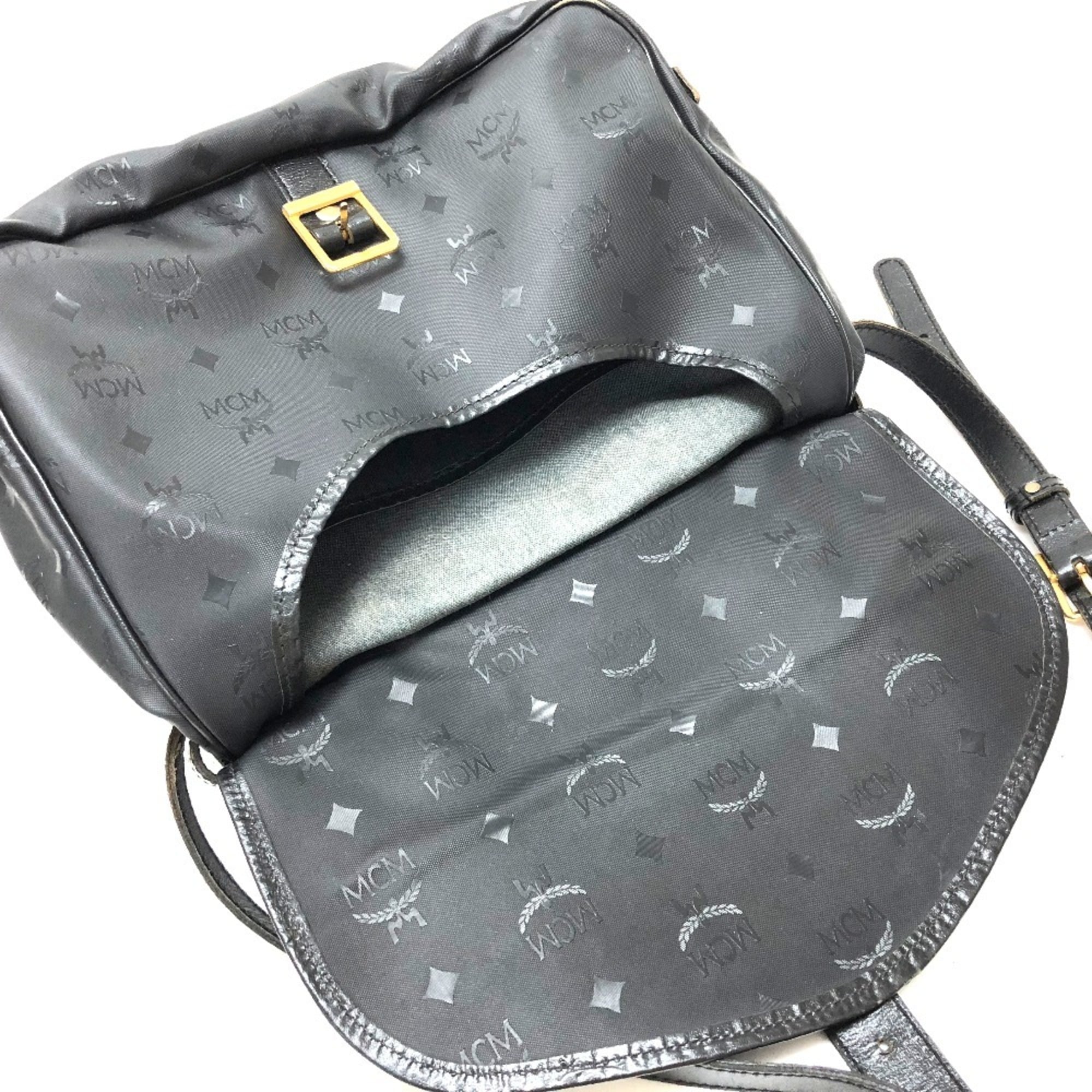 Mcm Black Pvc Leather Messenger Bag Shoulder Bag (Pre-Owned)