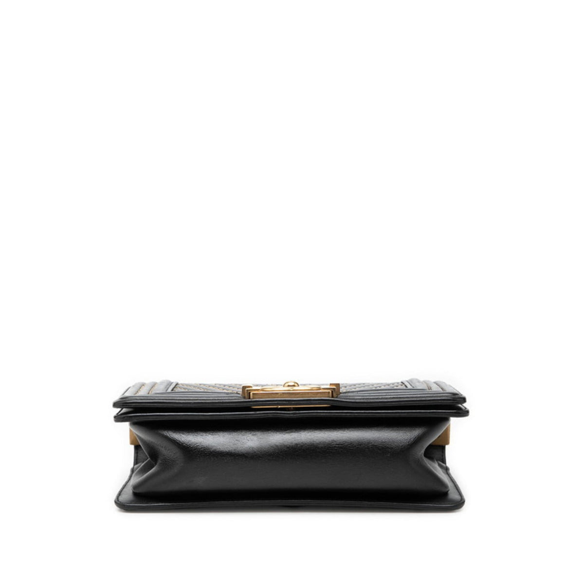 Chanel Boy Chanel Black Leather Shoulder Bag (Pre-Owned)
