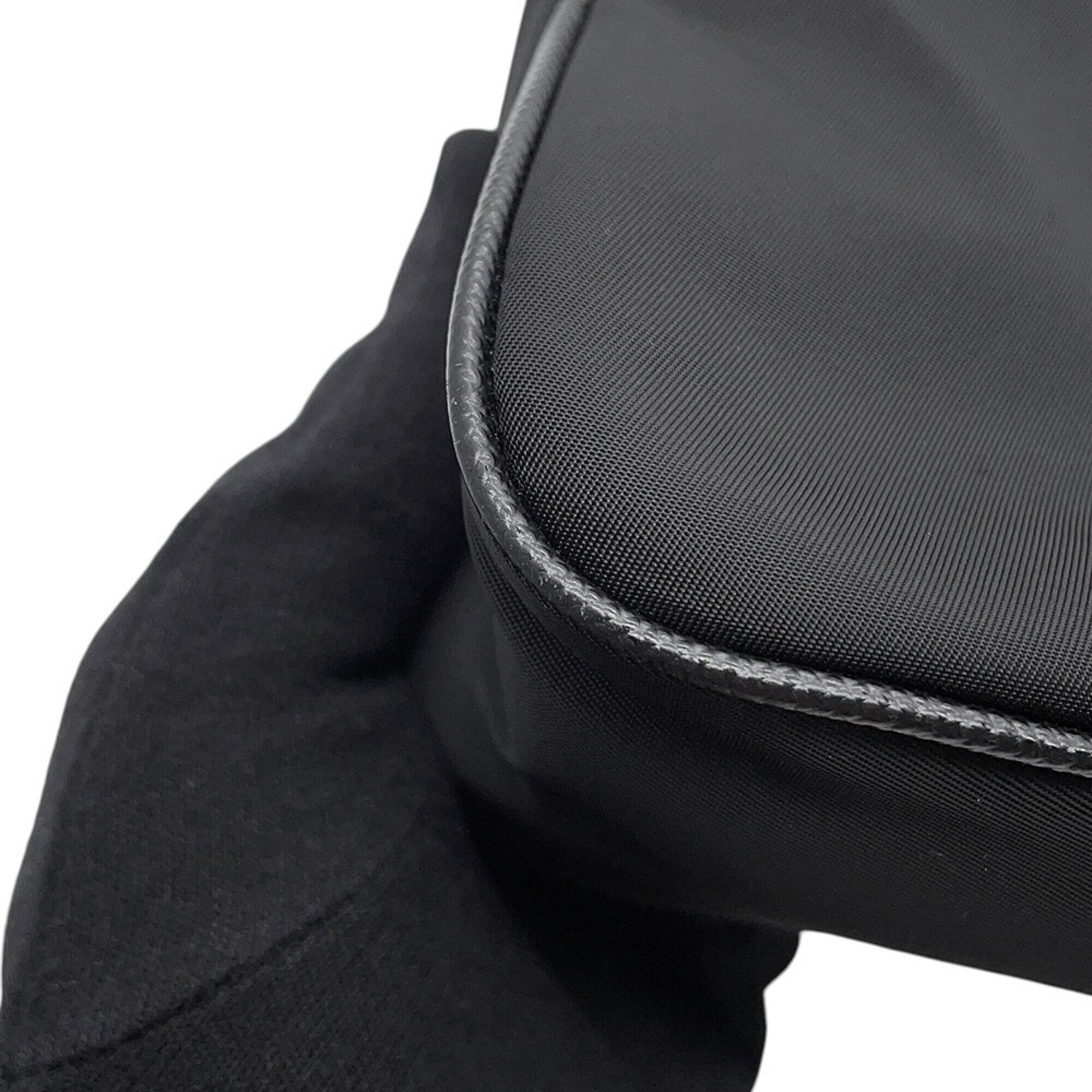 Prada Black Nylon Handbag Shoulder Bag (Pre-Owned)