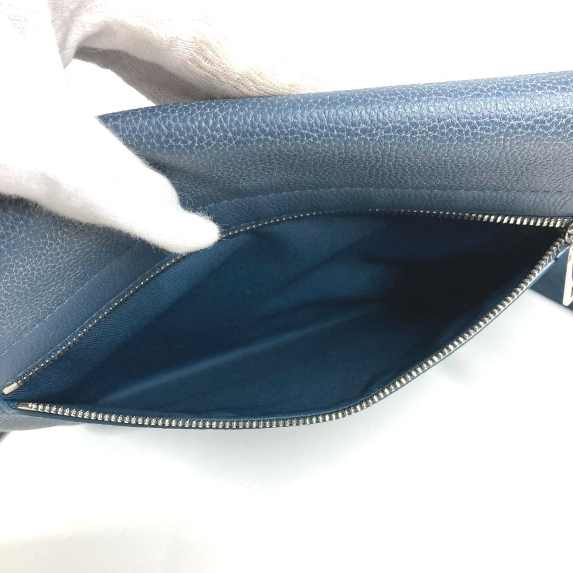 Louis Vuitton Navy Leather Shoulder Bag (Pre-Owned)
