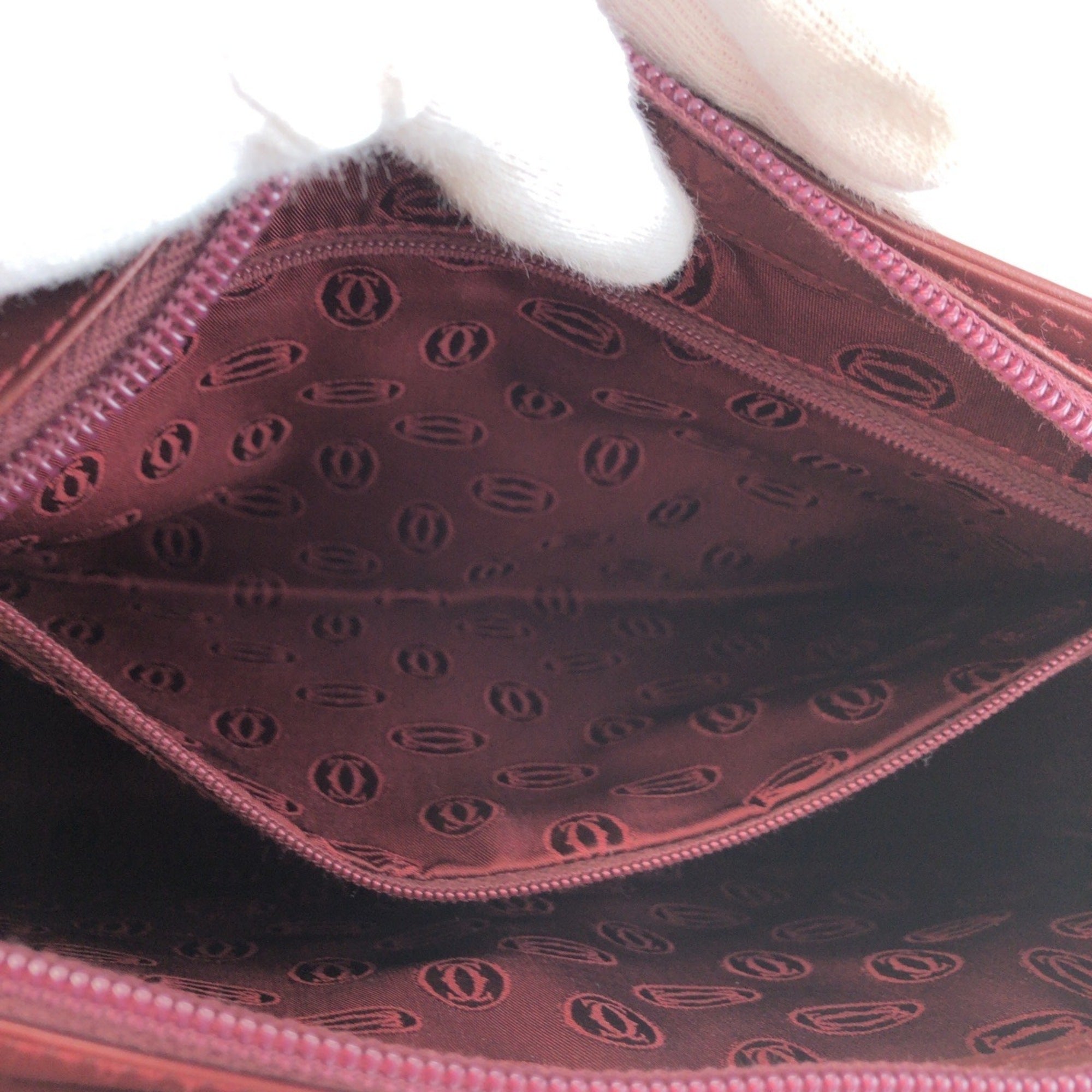 Cartier Bordeaux Wine Red Leather Clutch Bag (Pre-Owned)