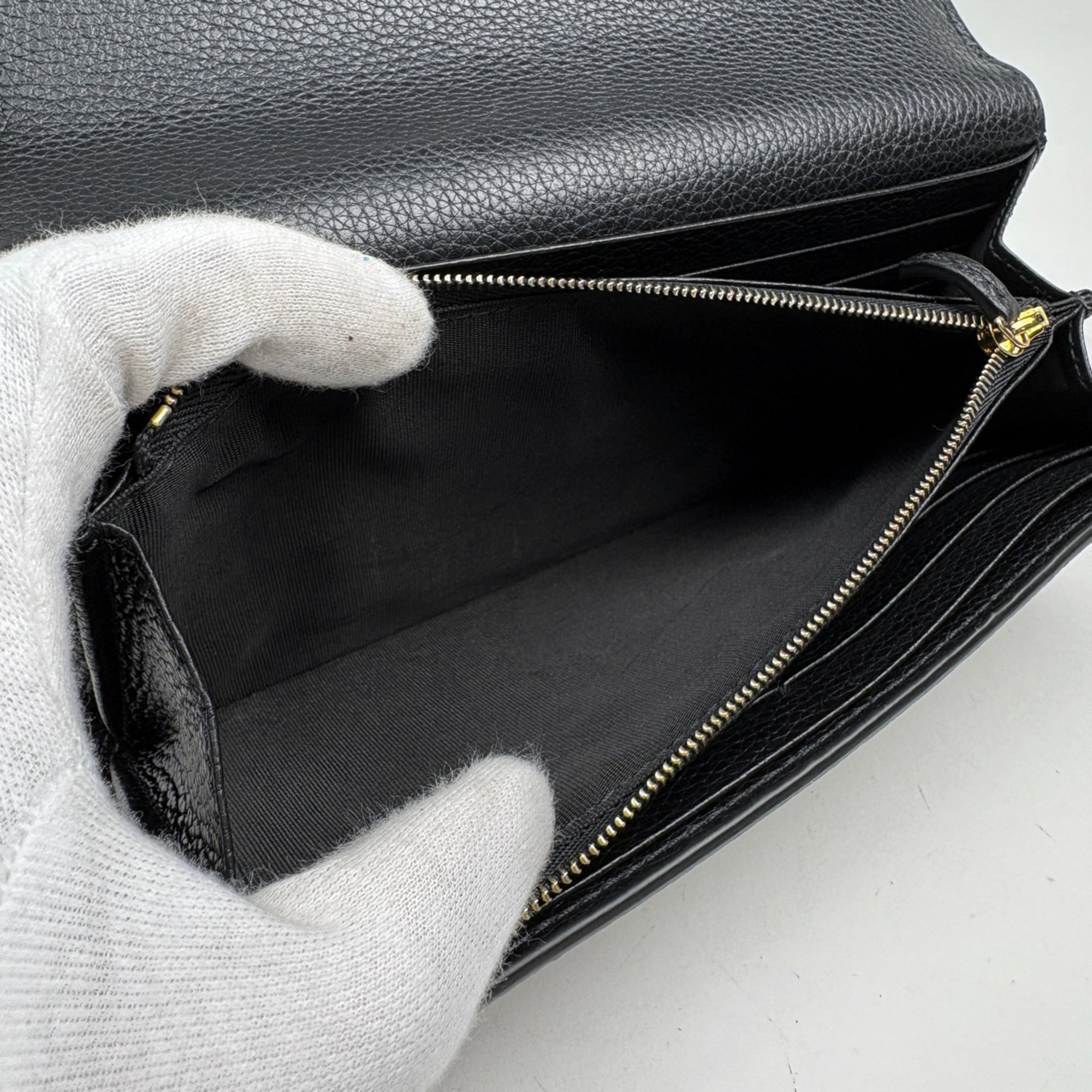 Gucci Beige Black Coated Canvas Leather (Pre-Owned)