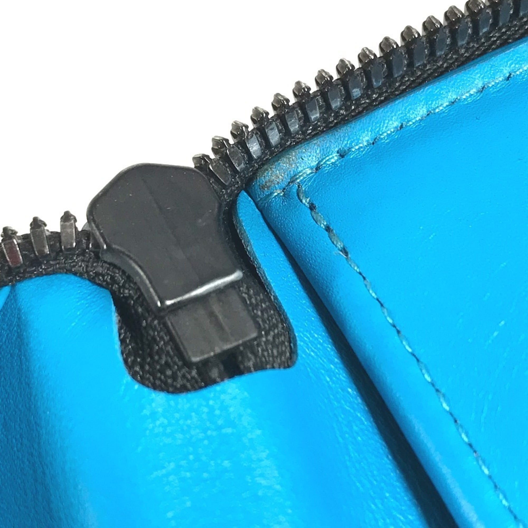 Louis Vuitton Taurillon Blue Leather Long Wallet (Bi-Fold) (Pre-Owned)