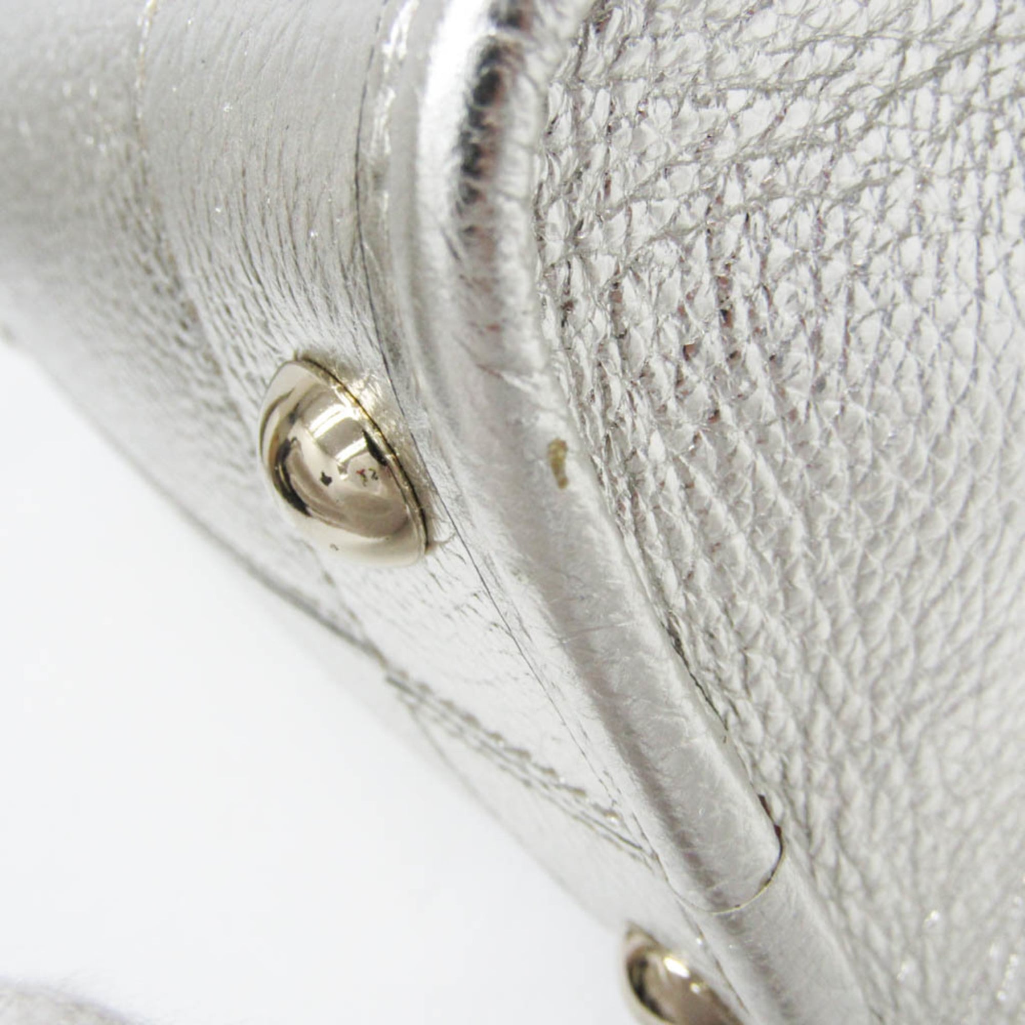 Salvatore Ferragamo Gancini Silver Leather Handbag Shoulder Bag (Pre-Owned)