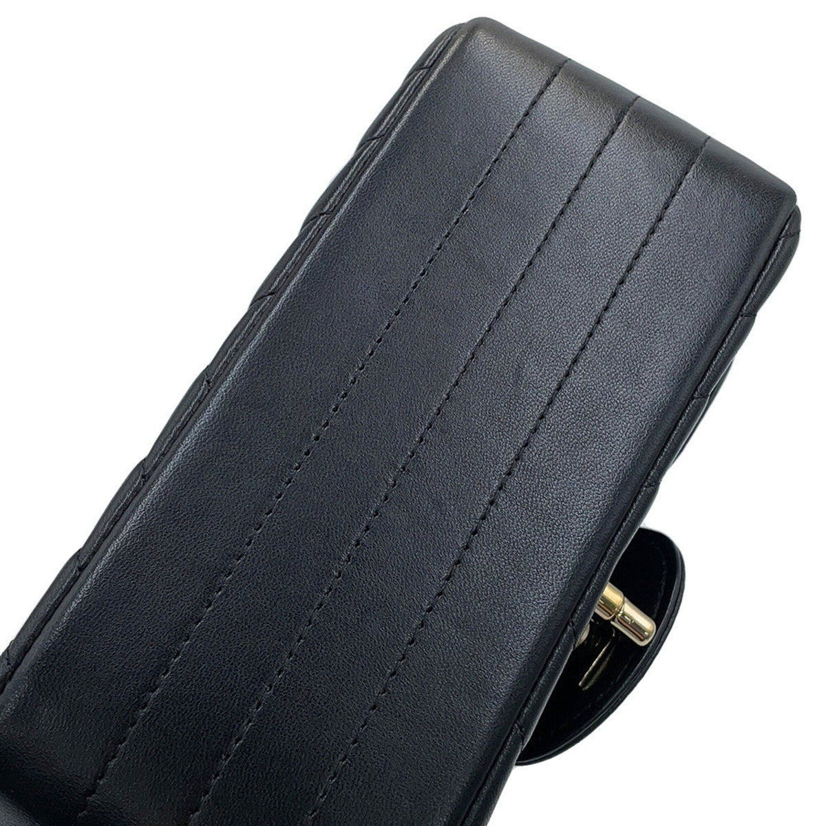 Chanel Black Leather Handbag Shoulder Bag (Pre-Owned)