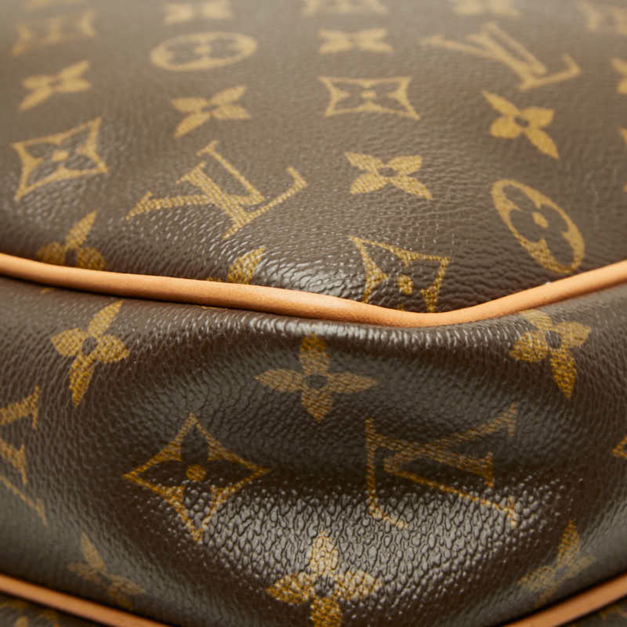 Louis Vuitton Brown Pvc Leather Shoulder Bag (Pre-Owned)