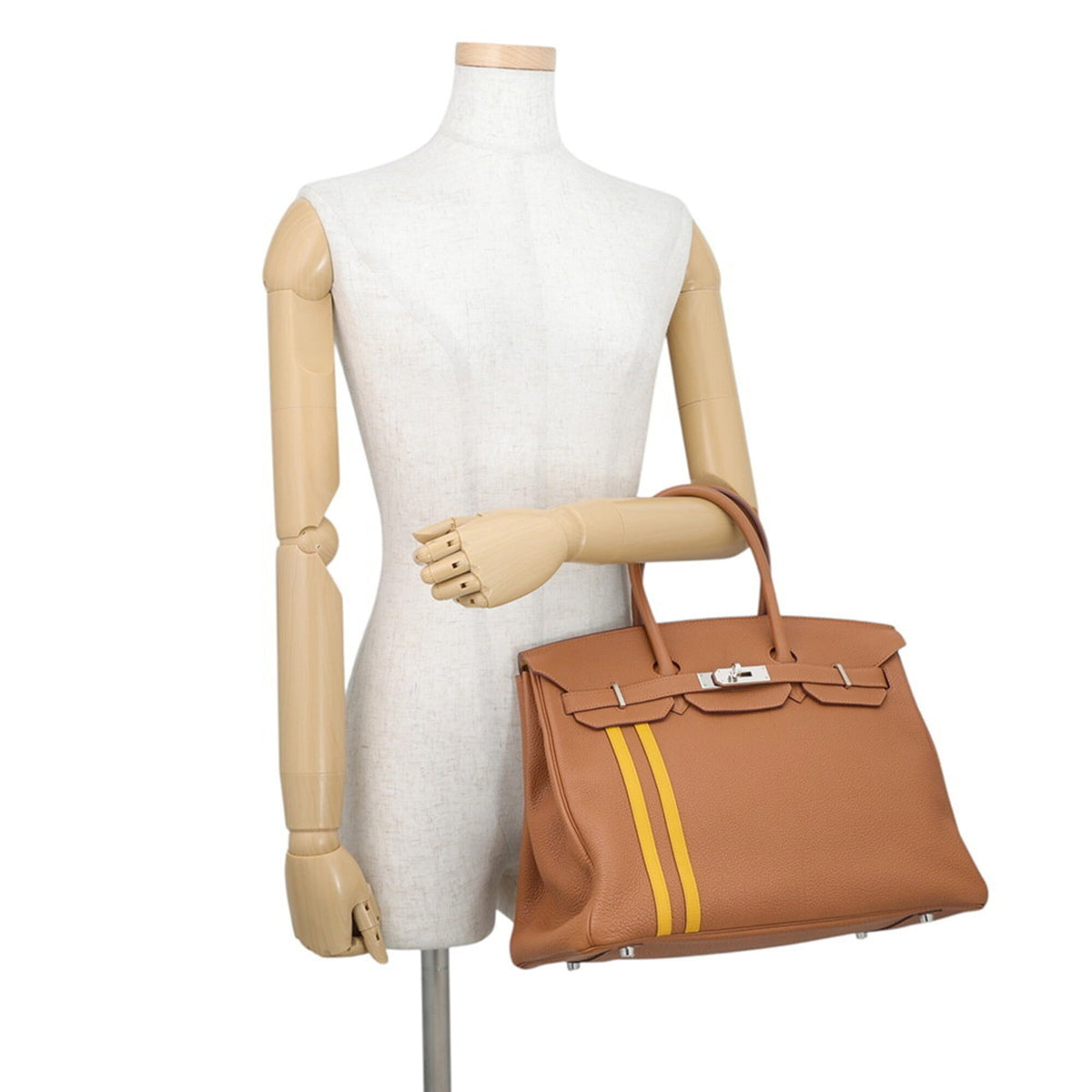 Hermes Gold Yellow Togo Leather Swift Leather Handbag (Pre-Owned)