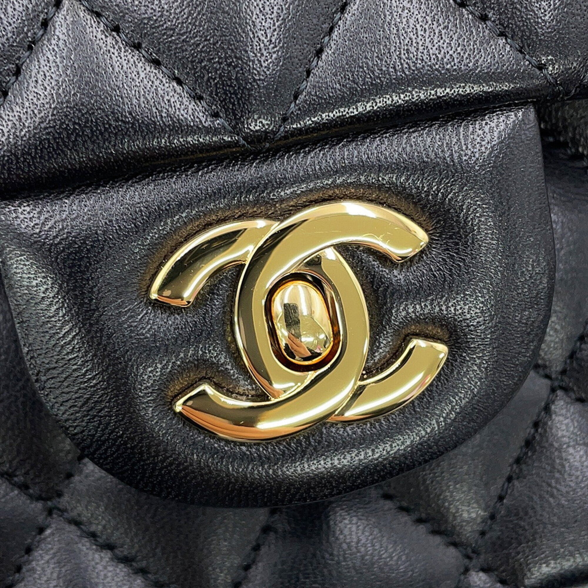 Chanel Black Leather Handbag Shoulder Bag (Pre-Owned)