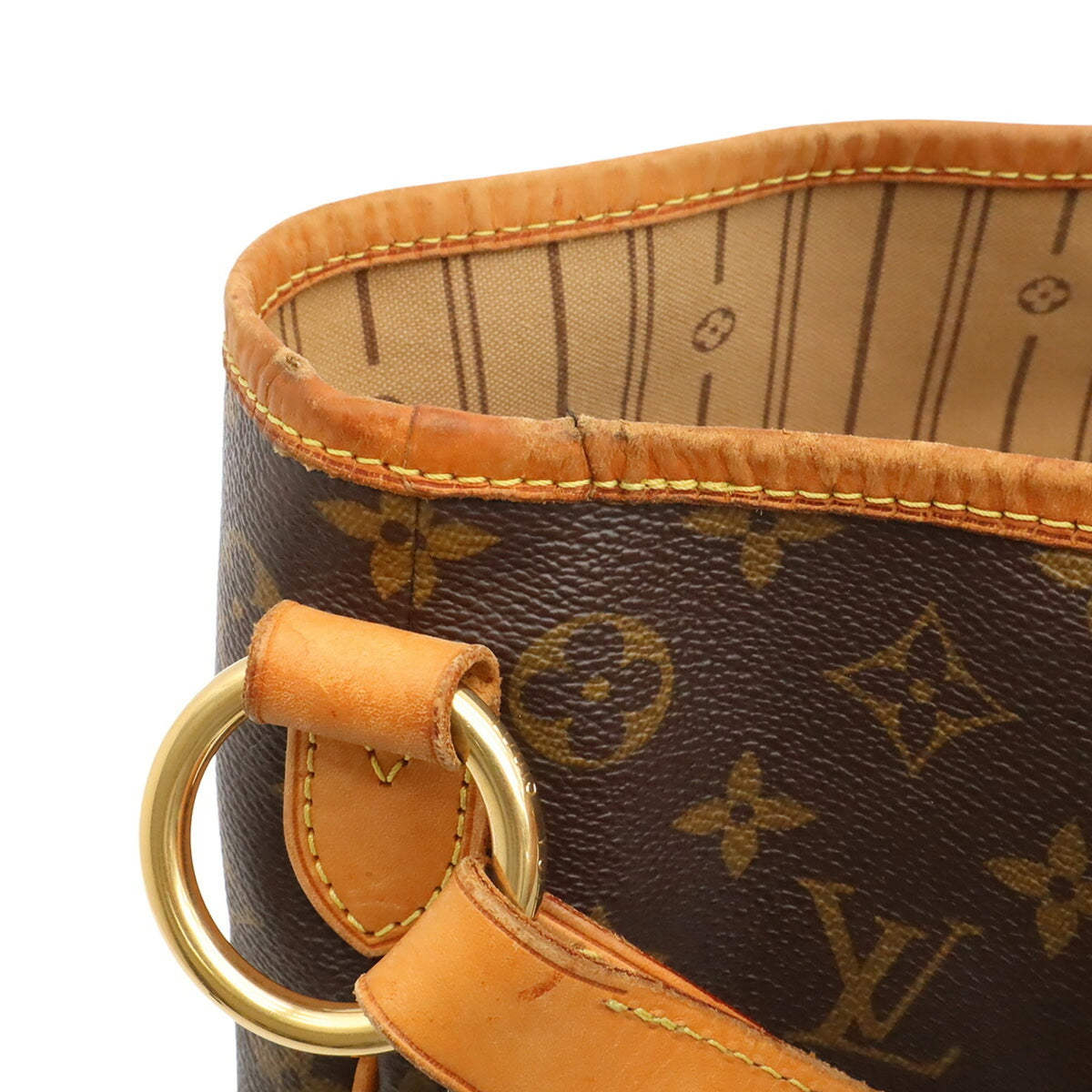 Louis Vuitton Brown Monogram Monogram Shoulder Bag (Pre-Owned)