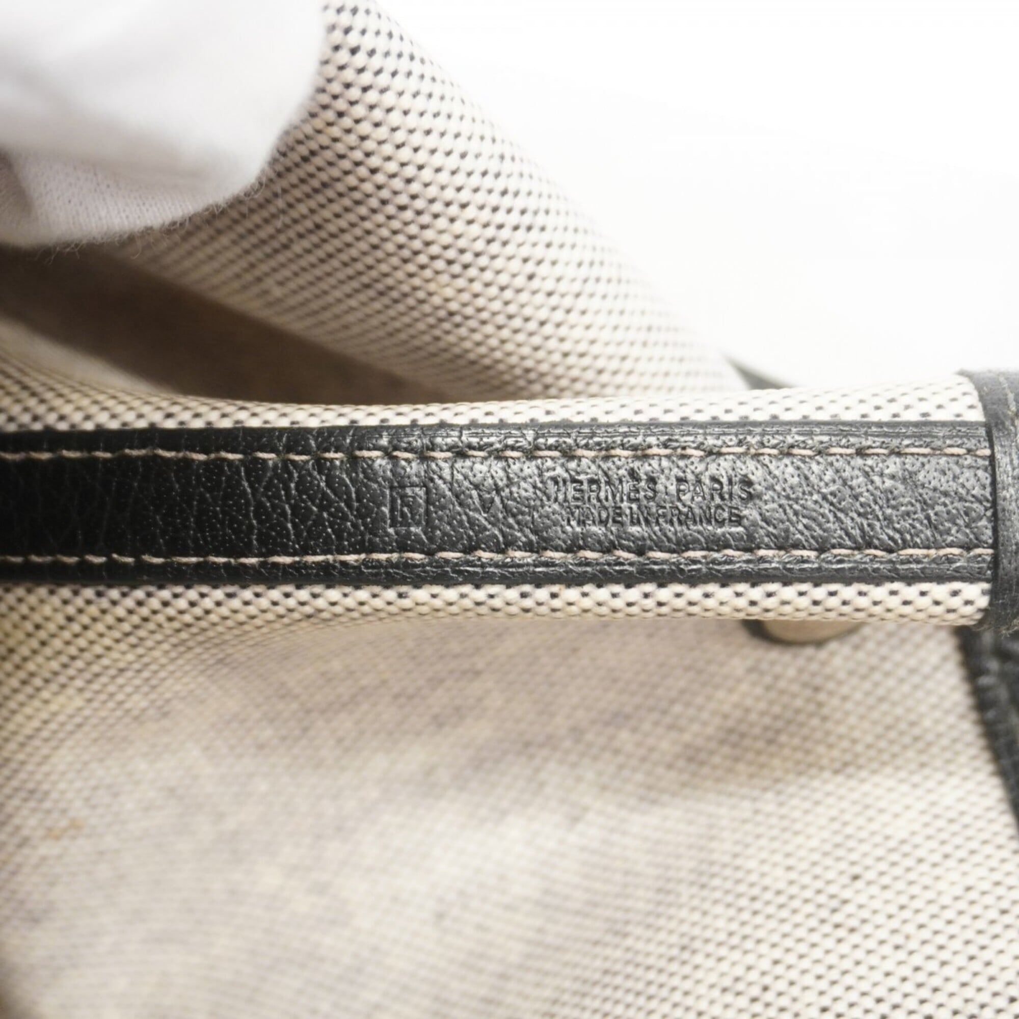 Hermes Black Toile H Tote Bag (Pre-Owned)
