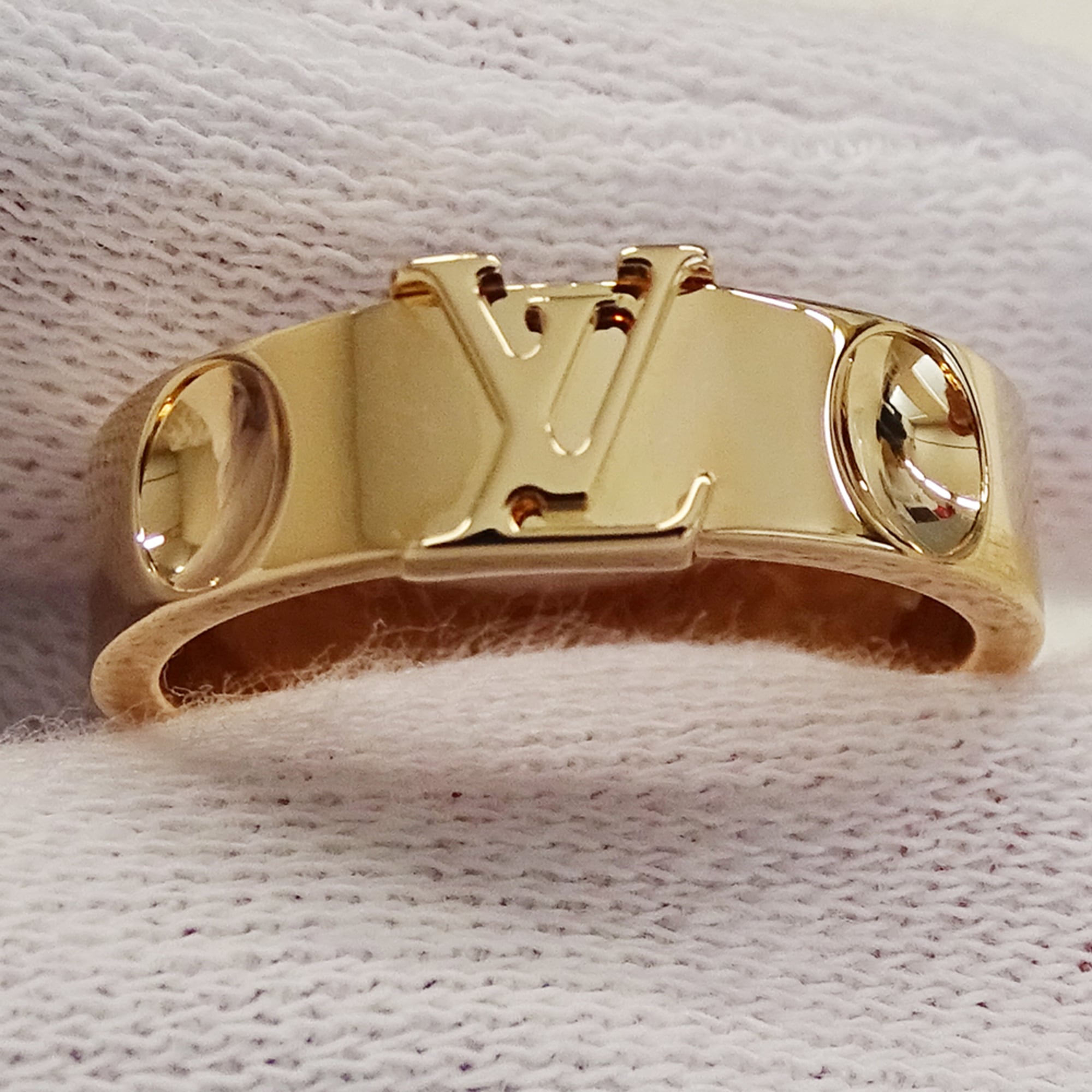 Louis Vuitton Pink Gold Pink Gold (18K) Band Ring (Pre-Owned)