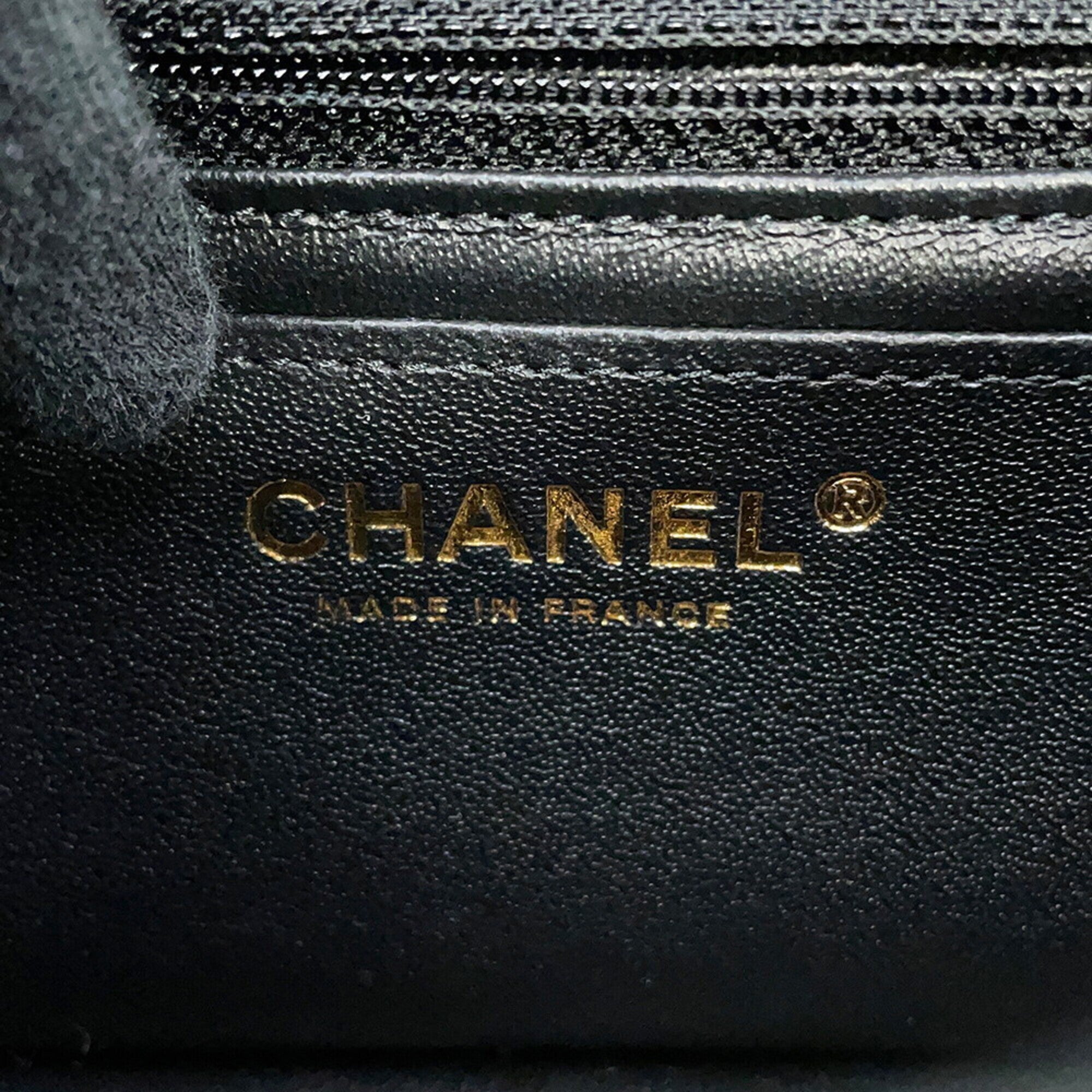 Chanel Matelasse Black Leather Handbag Shoulder Bag (Pre-Owned)
