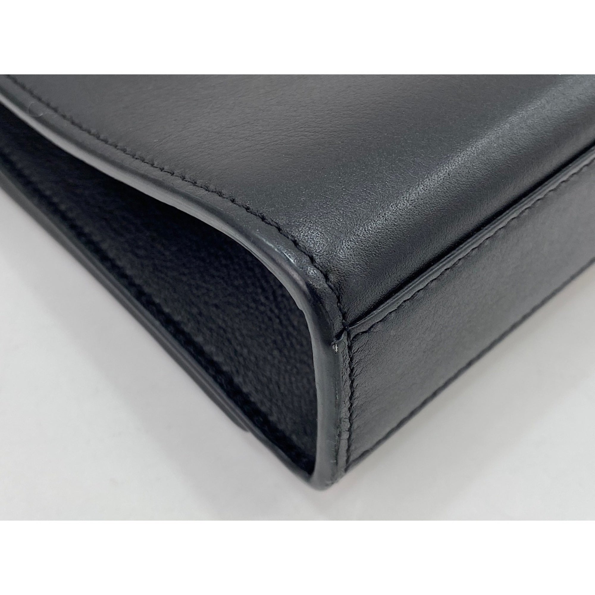 Yves Saint Laurent Black Shoulder Bag (Pre-Owned)