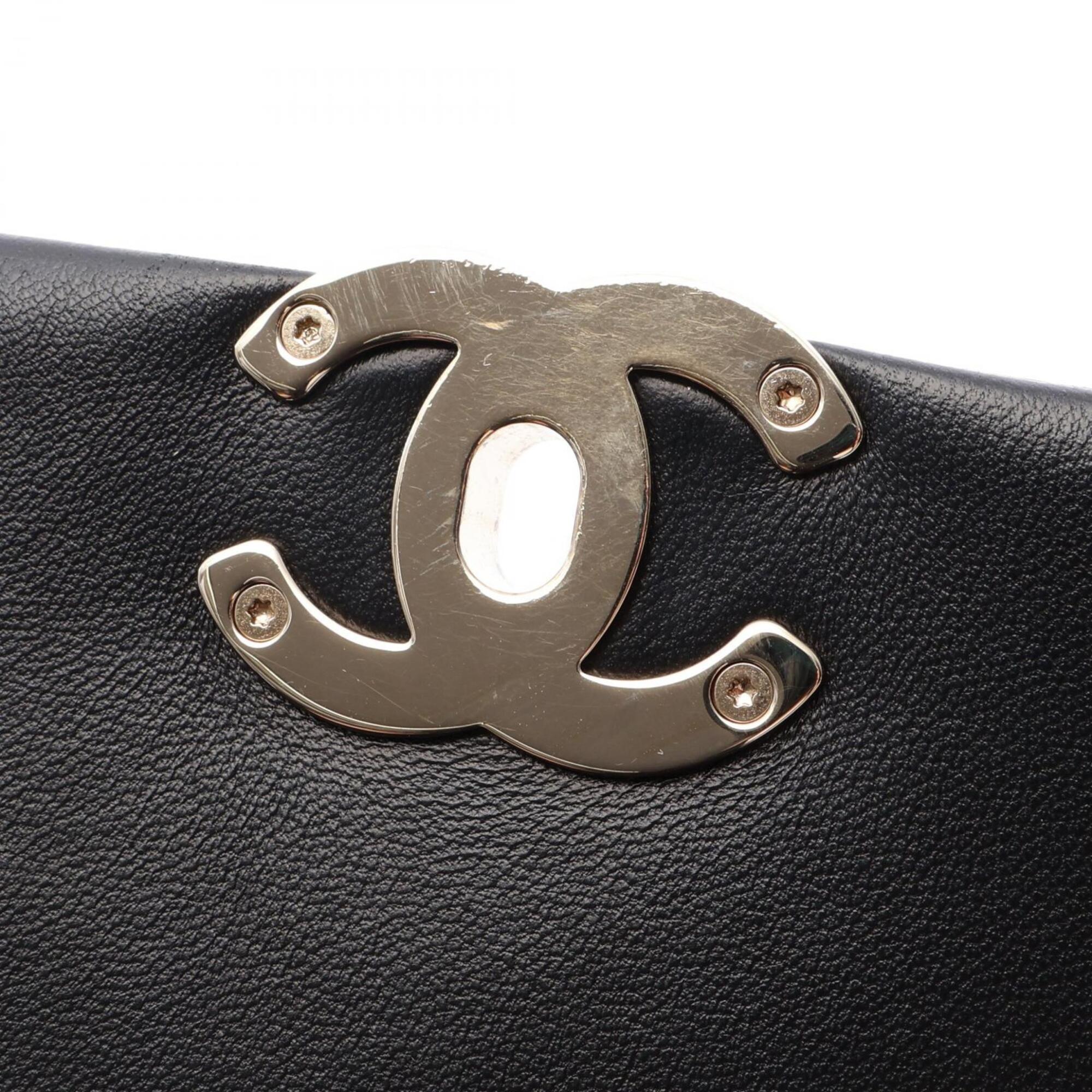 Chanel Black Leather Handbag Shoulder Bag (Pre-Owned)