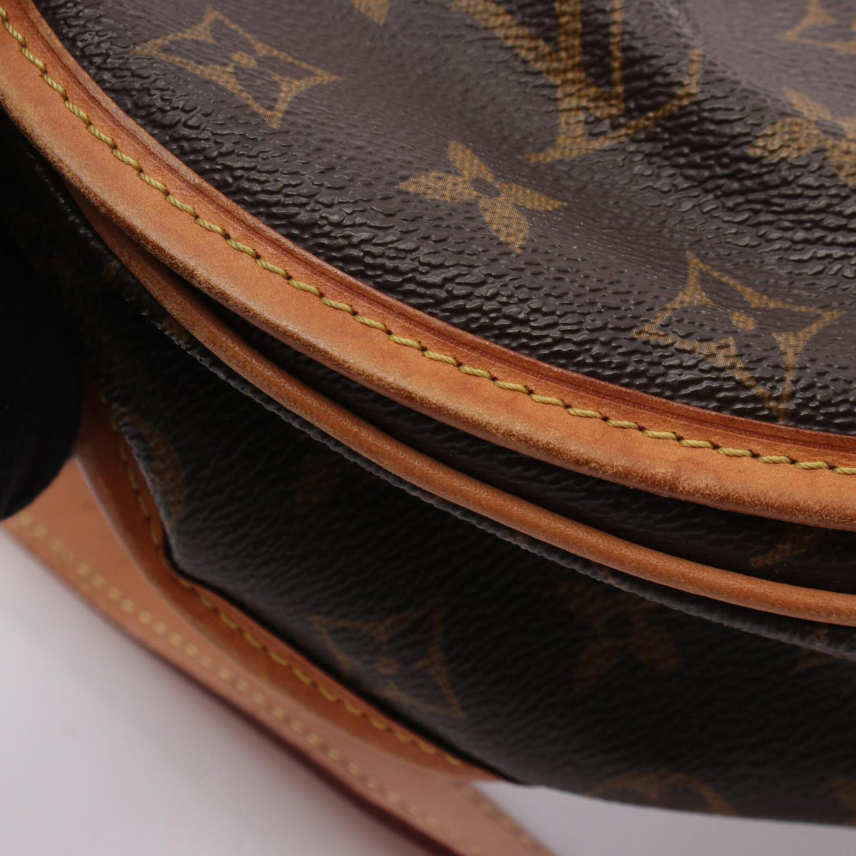 Louis Vuitton Brown Coated Canvas Leather Handbag Shoulder Bag (Pre-Owned)