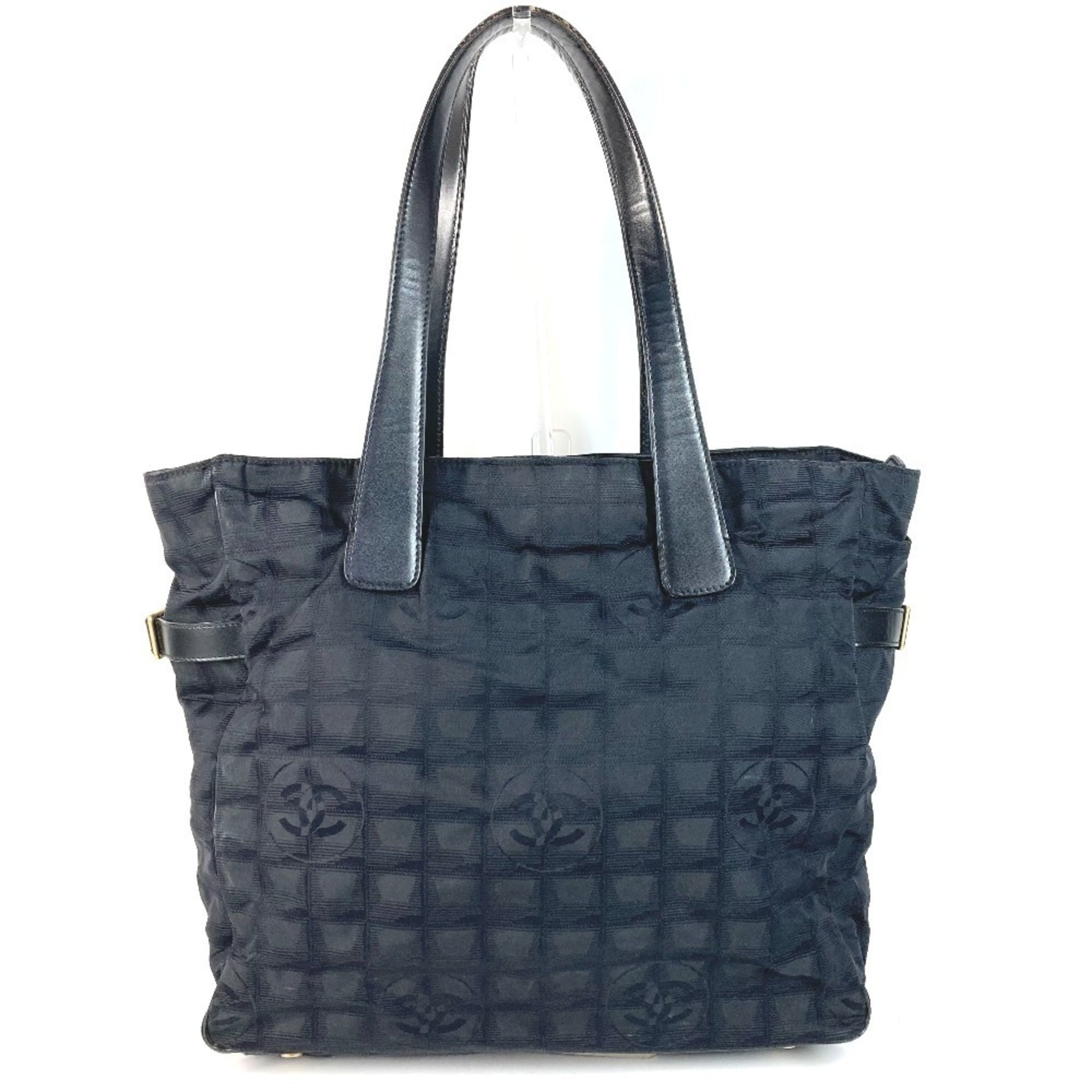 Chanel Black Nylon Leather Shoulder Bag Tote Bag (Pre-Owned)