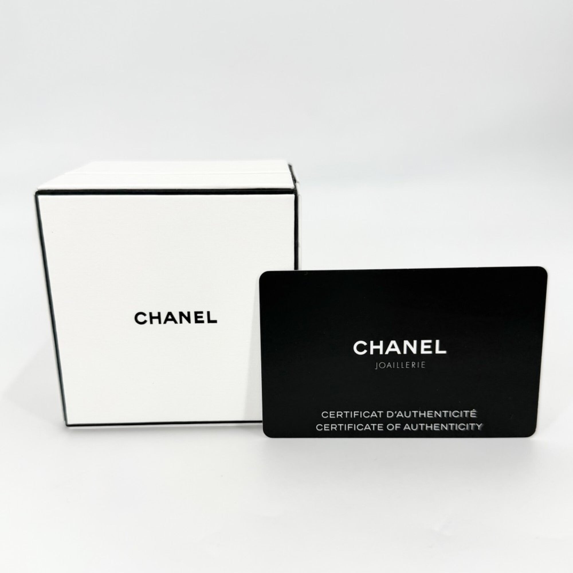 Chanel Pink Gold (18K) Band Ring (Pre-Owned)