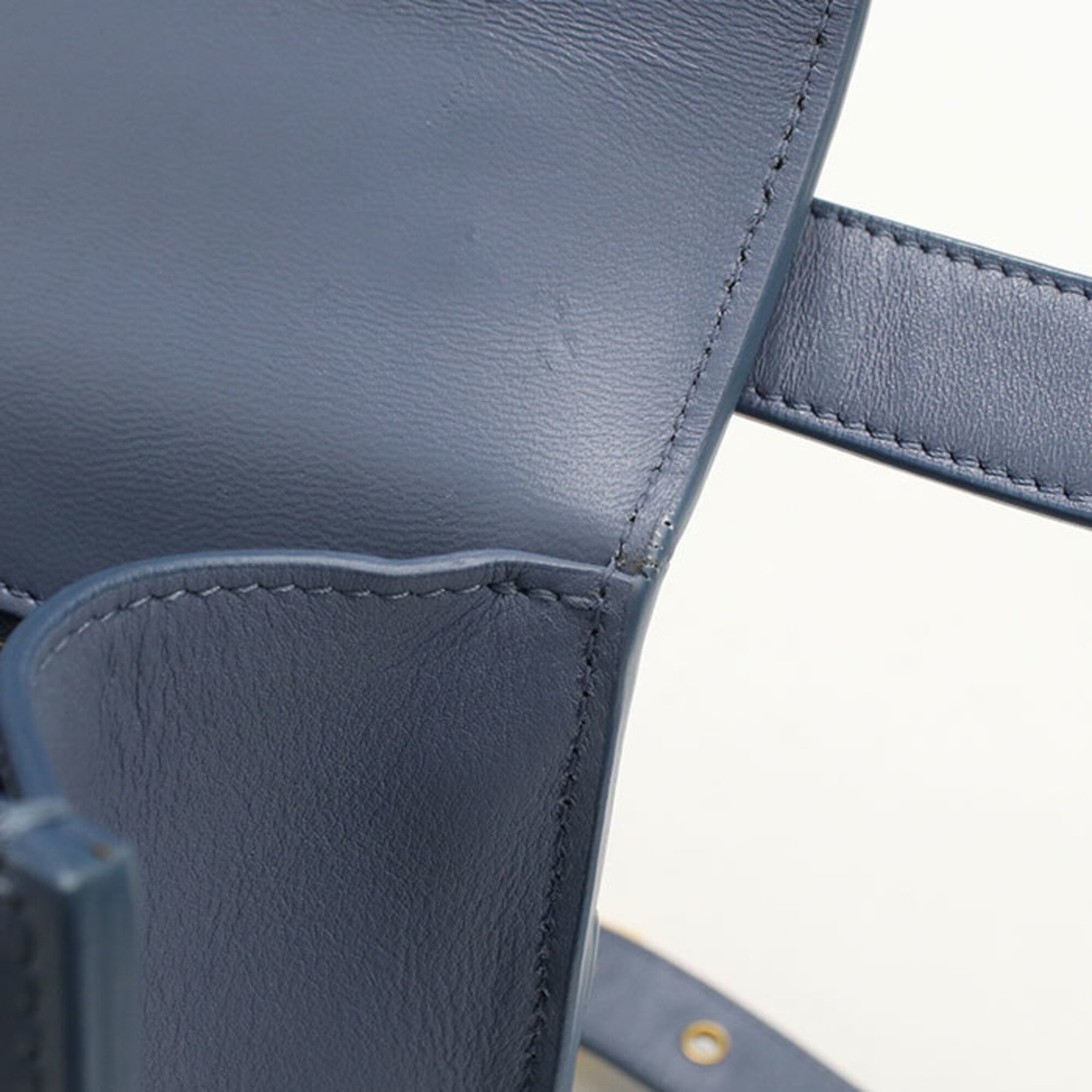 Christian Dior Blue Leather Shoulder Bag (Pre-Owned)