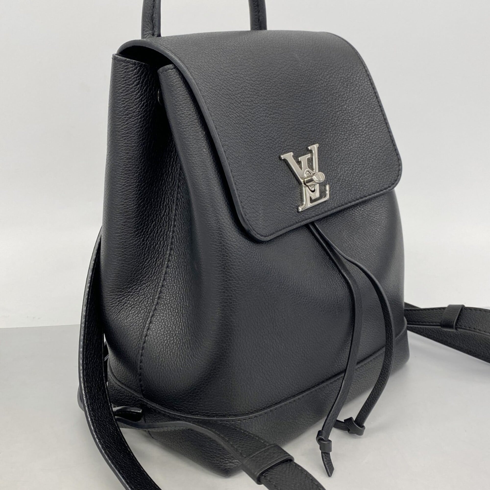Louis Vuitton Noir Backpack (Pre-Owned)
