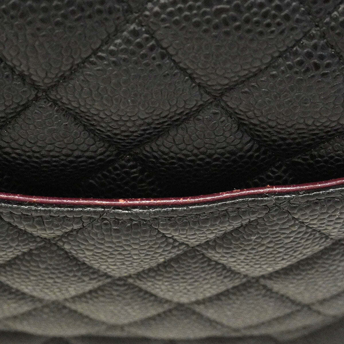 Chanel Black Grained Calfskin Shoulder Bag (Pre-Owned)