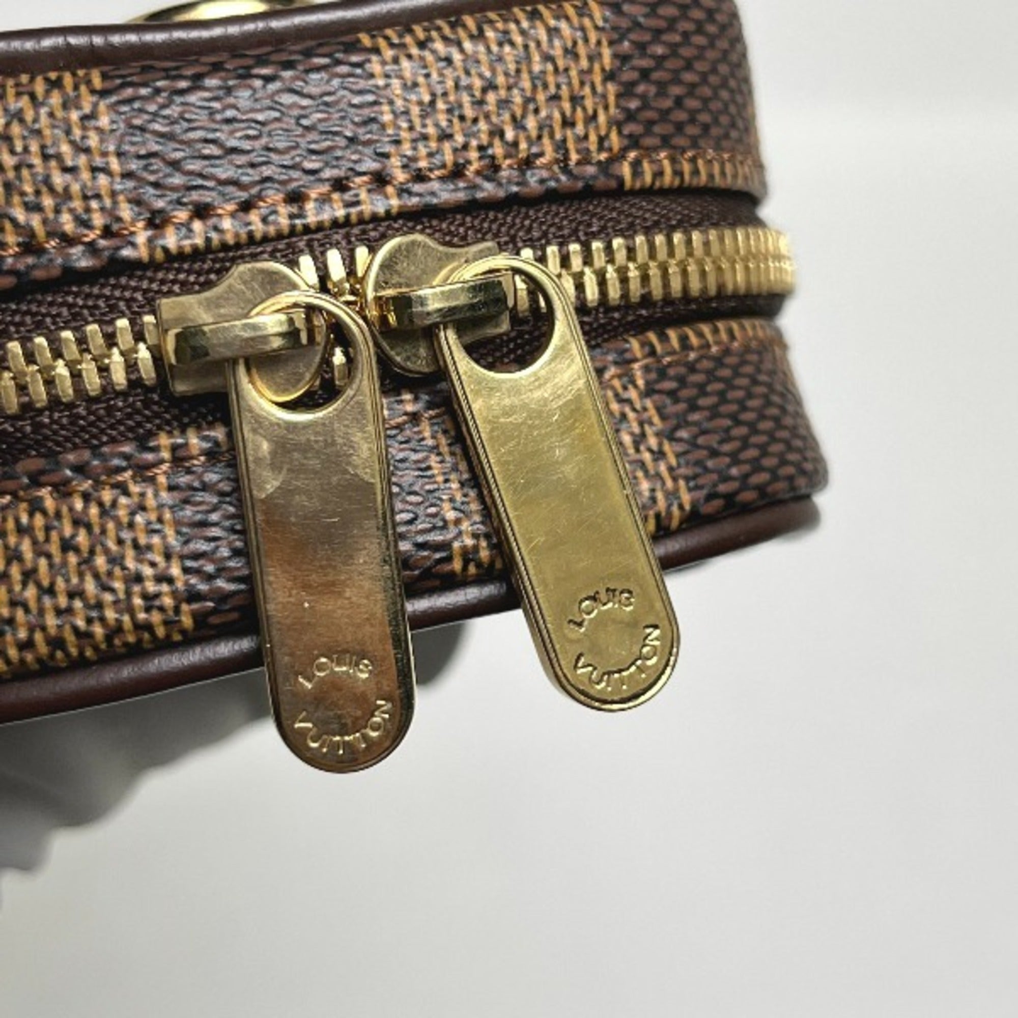 Louis Vuitton Brown Damier Canvas Pouch (Pre-Owned)