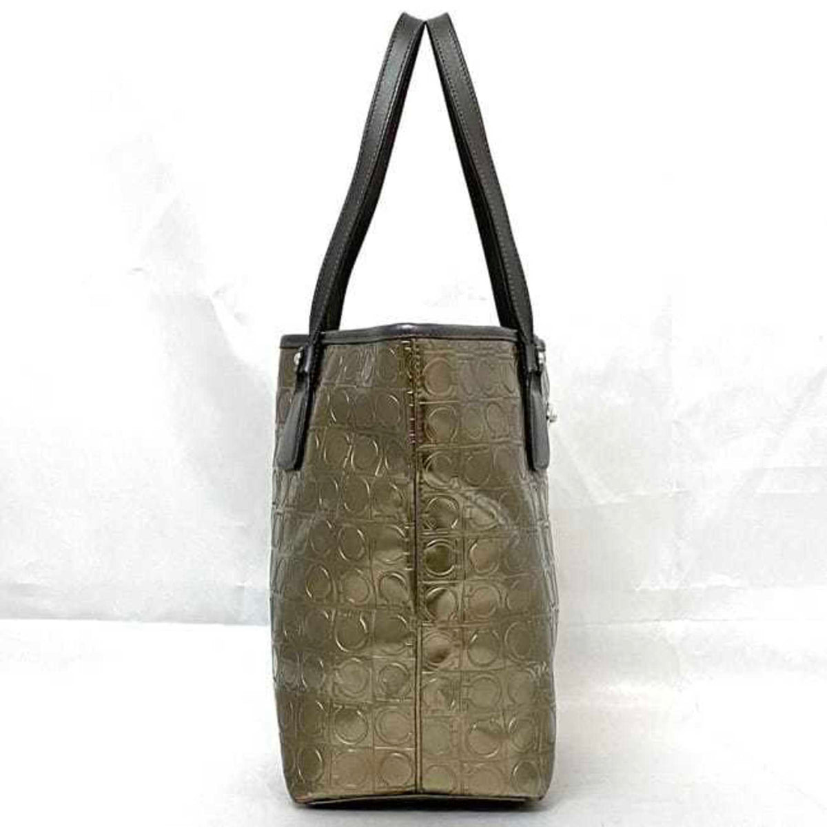 Salvatore Ferragamo Gold Gray Pvc Leather Tote Bag (Pre-Owned)