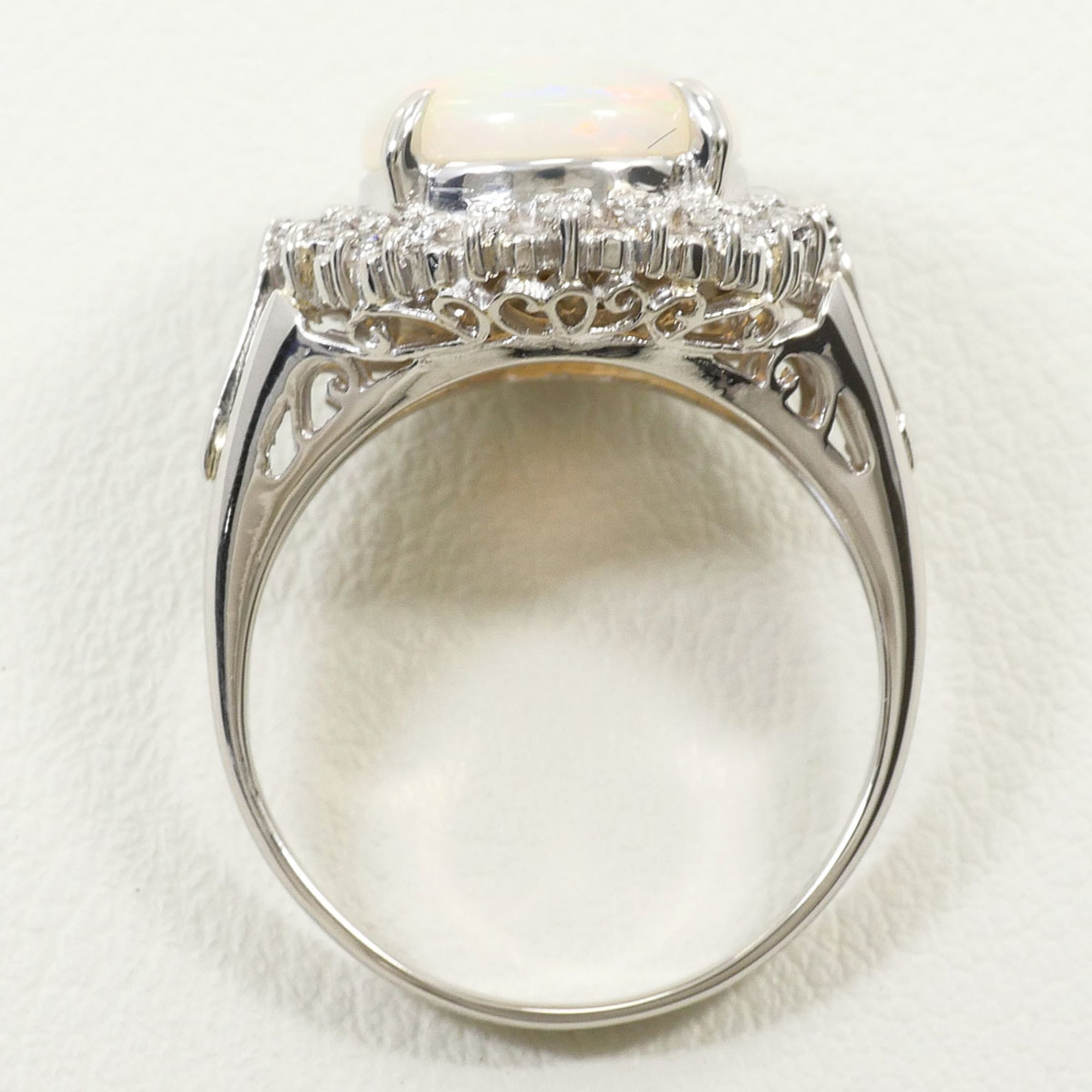 Unbranded Platinum 900 Band Ring (Pre-Owned)