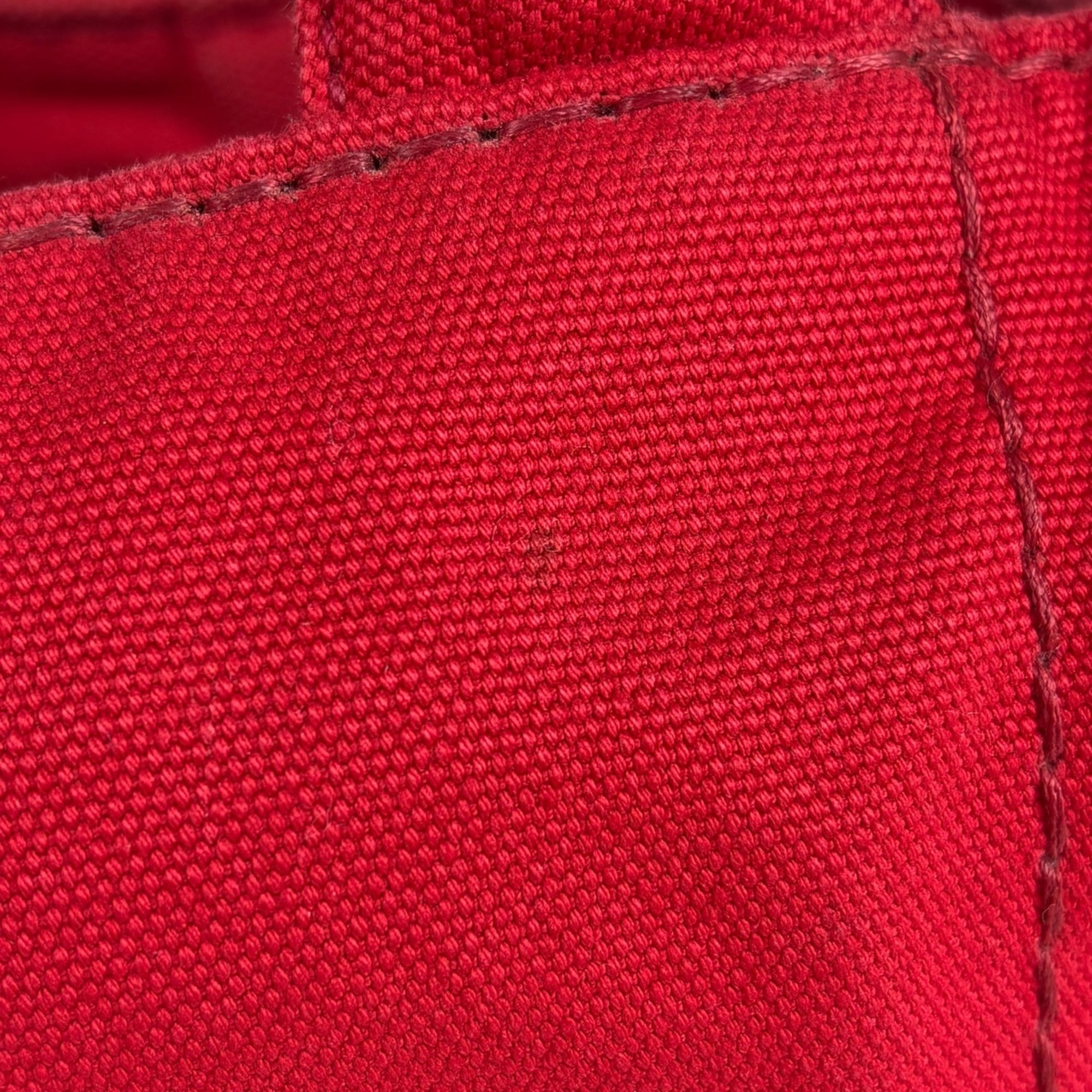 Prada Red Color Canapa Shoulder Bag Tote Bag (Pre-Owned)