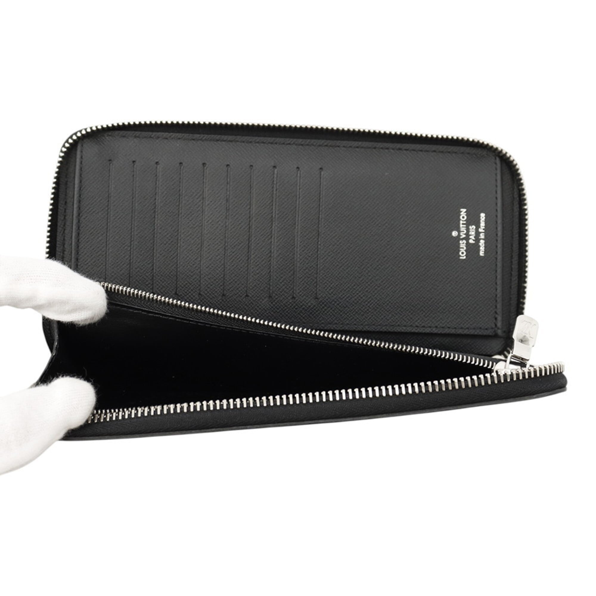 Louis Vuitton Epi Black Noir Epi Leather Long Wallet (Bi-Fold) (Pre-Owned)