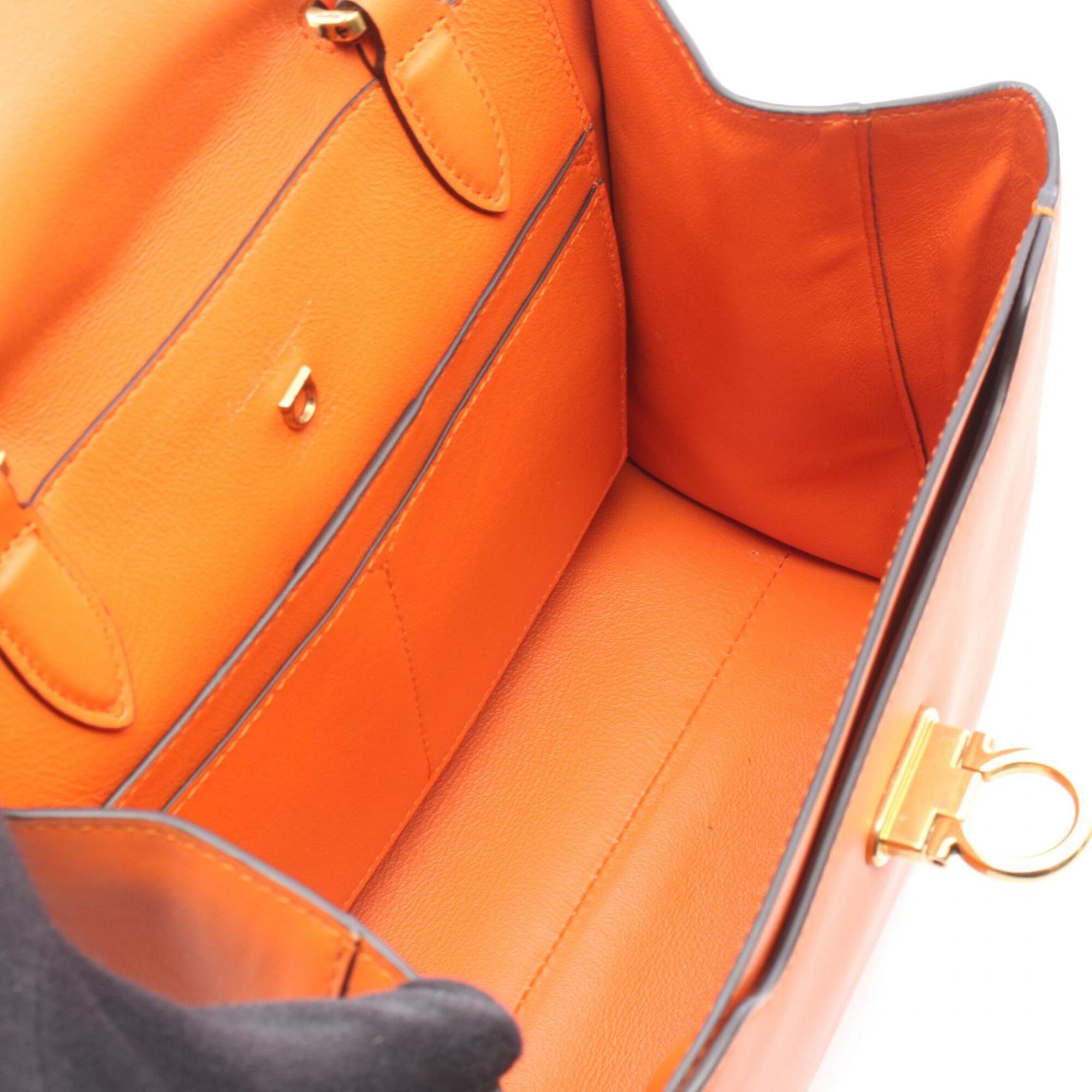 Salvatore Ferragamo Orange Leather Handbag (Pre-Owned)