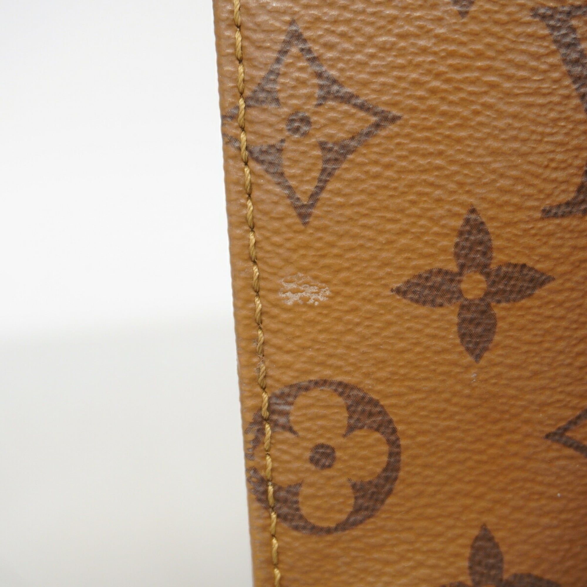 Louis Vuitton Brown Tote Bag (Pre-Owned)