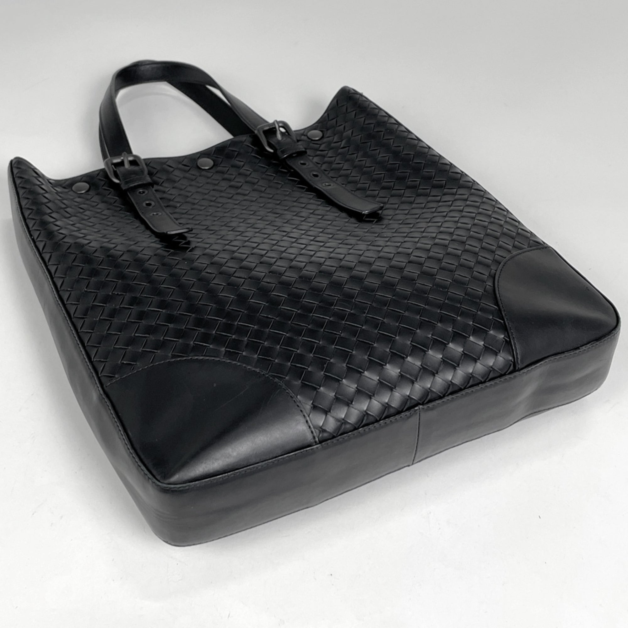 Bottega Veneta Black Leather Tote Bag (Pre-Owned)