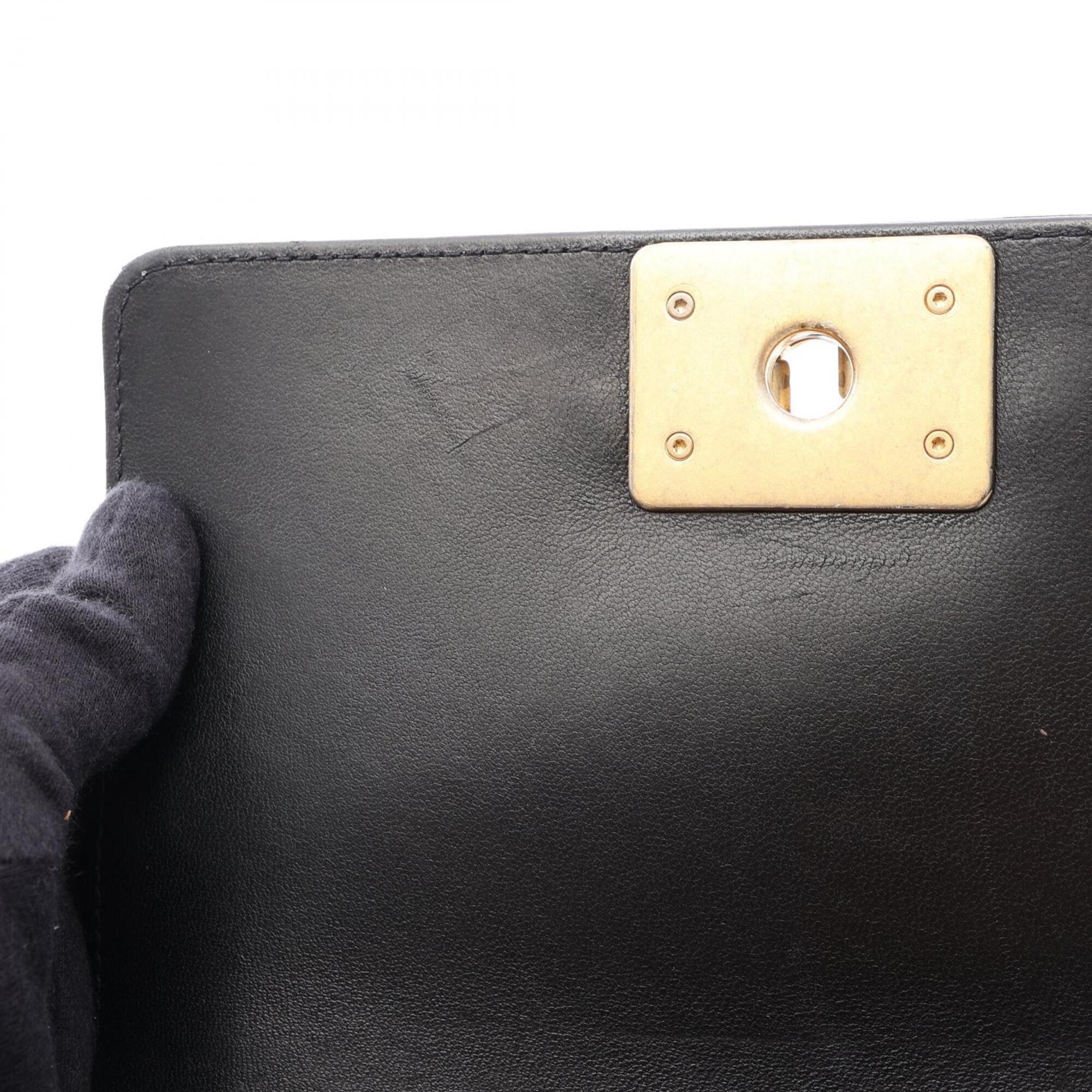 Chanel Black Leather Handbag Shoulder Bag (Pre-Owned)