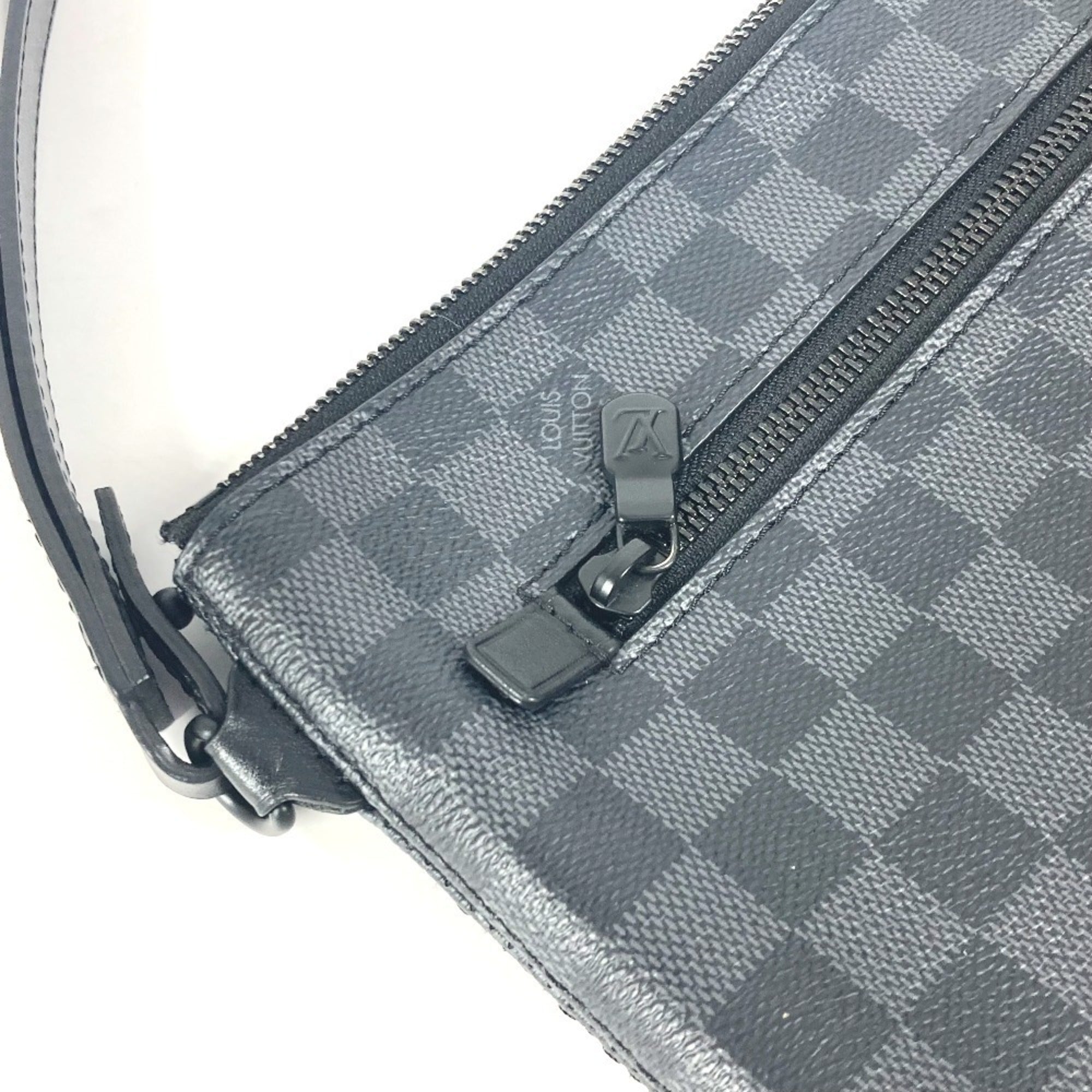 Louis Vuitton Black Damier Graphite Clutch Bag Pouch (Pre-Owned)