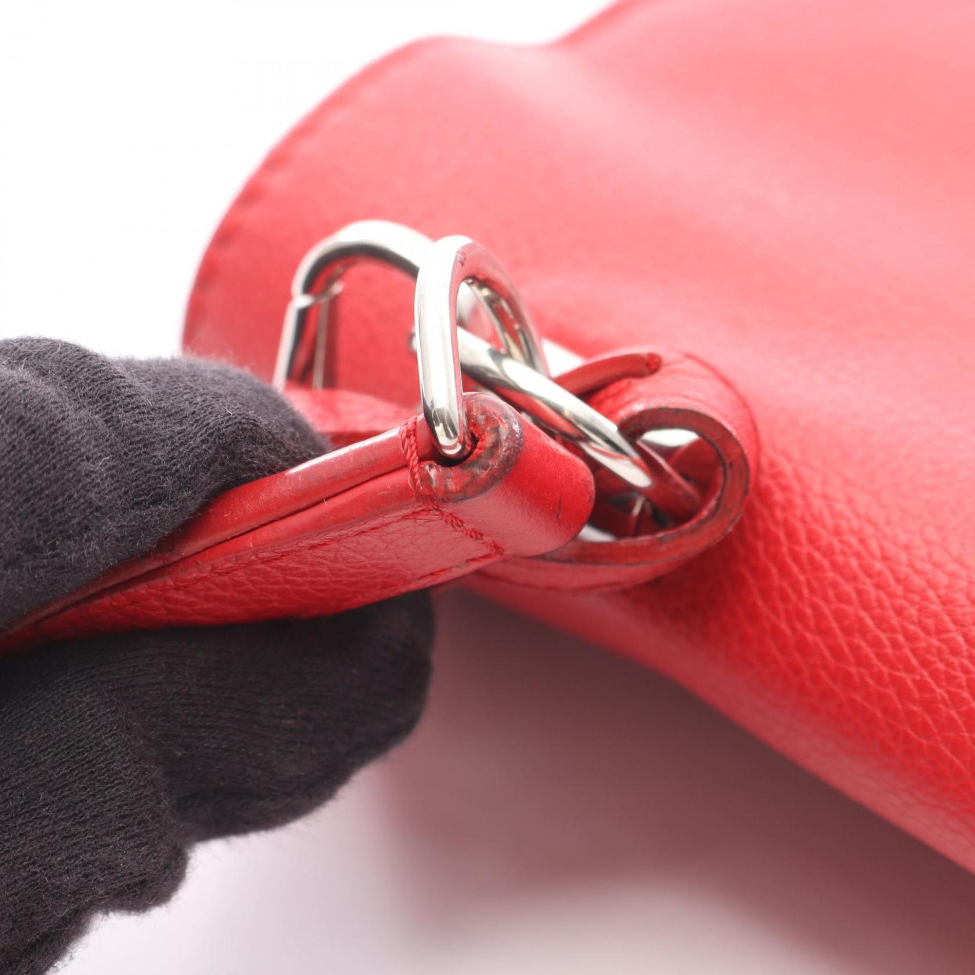 Louis Vuitton Red Color Ruby Leather Handbag (Pre-Owned)