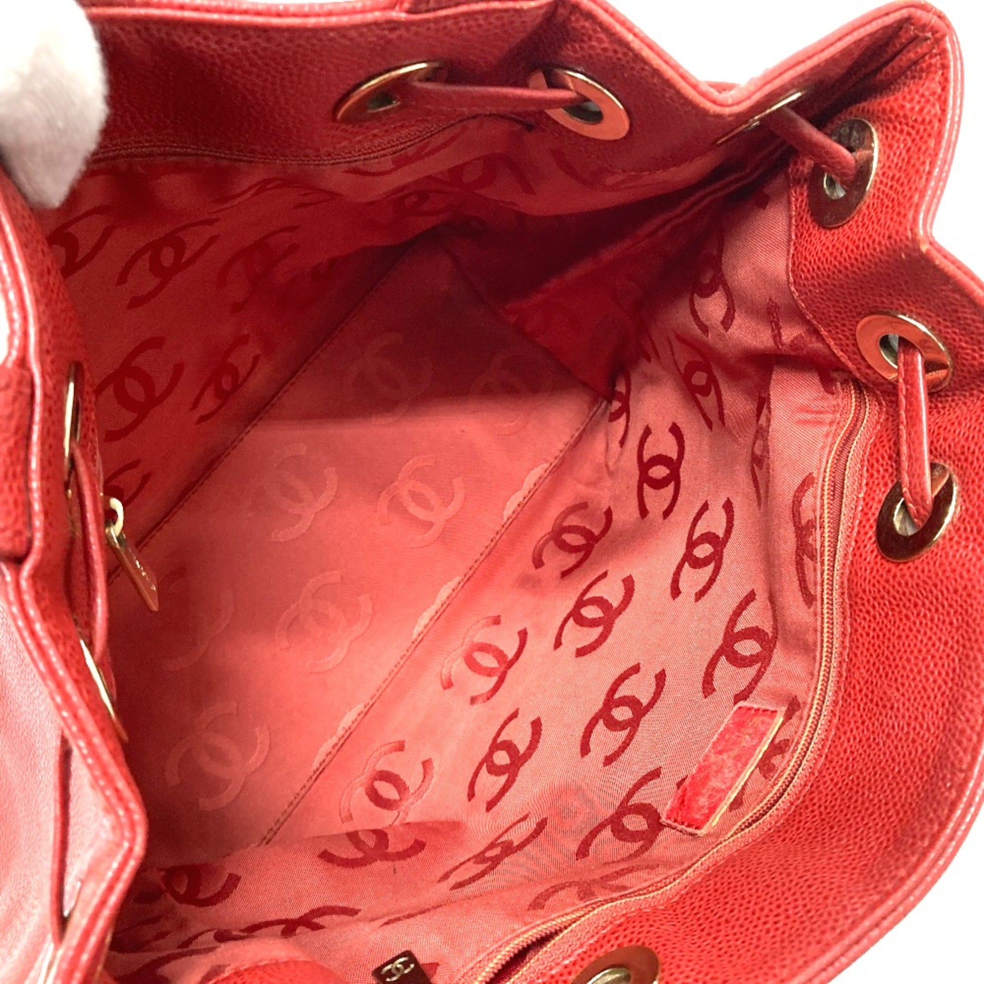Chanel Red Leather Tote Bag (Pre-Owned)