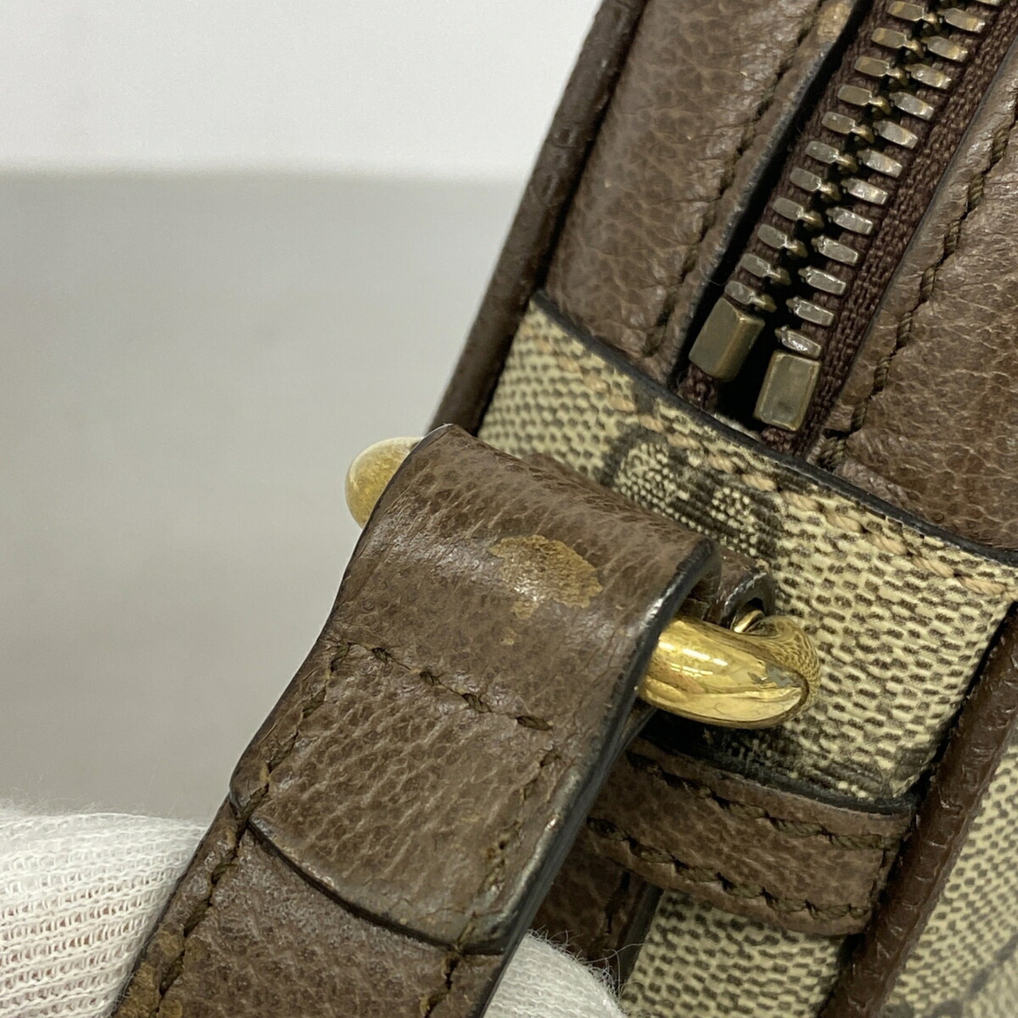 Gucci Brown Pvc Shoulder Bag (Pre-Owned)