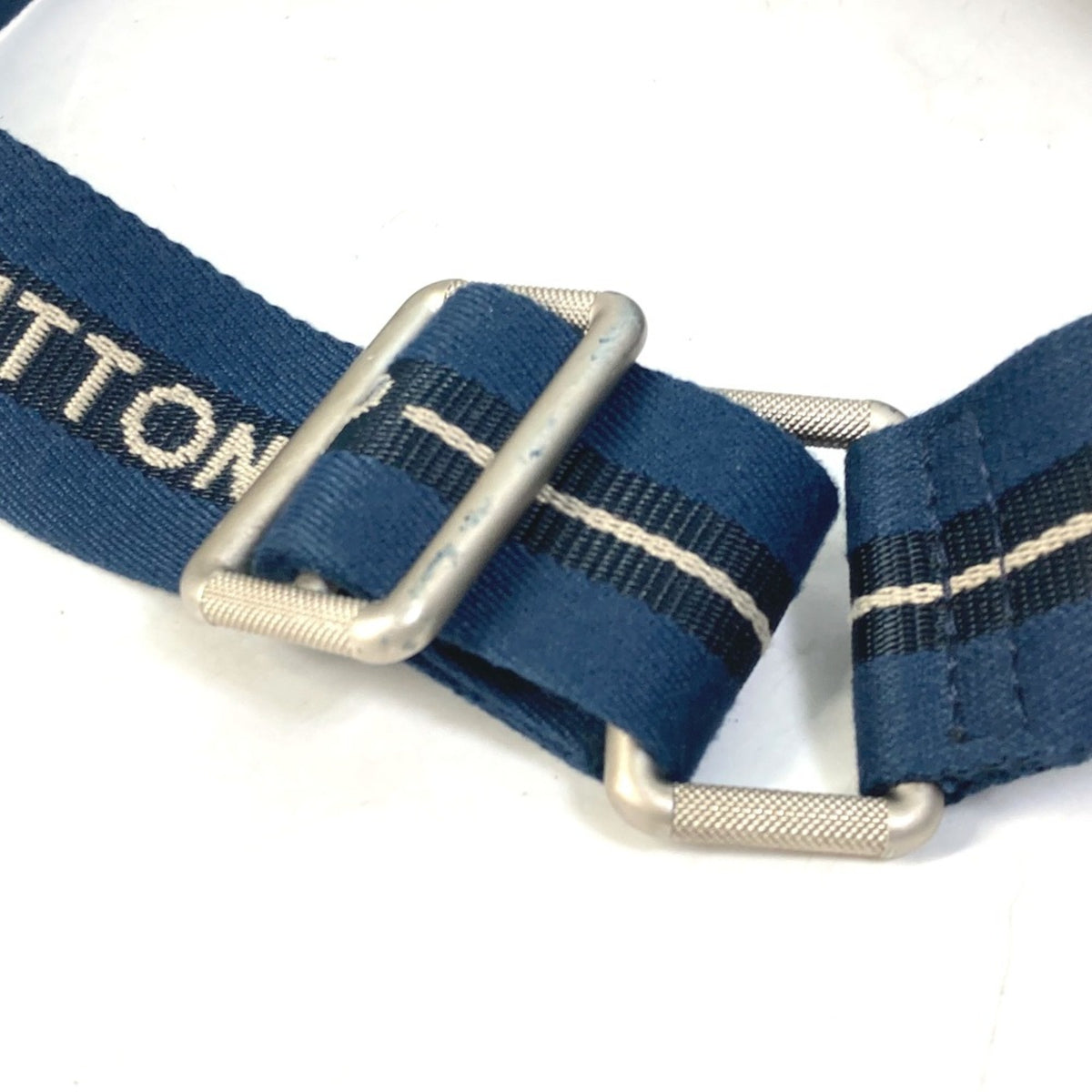 Louis Vuitton Blue Metal Sling Bag (Pre-Owned)