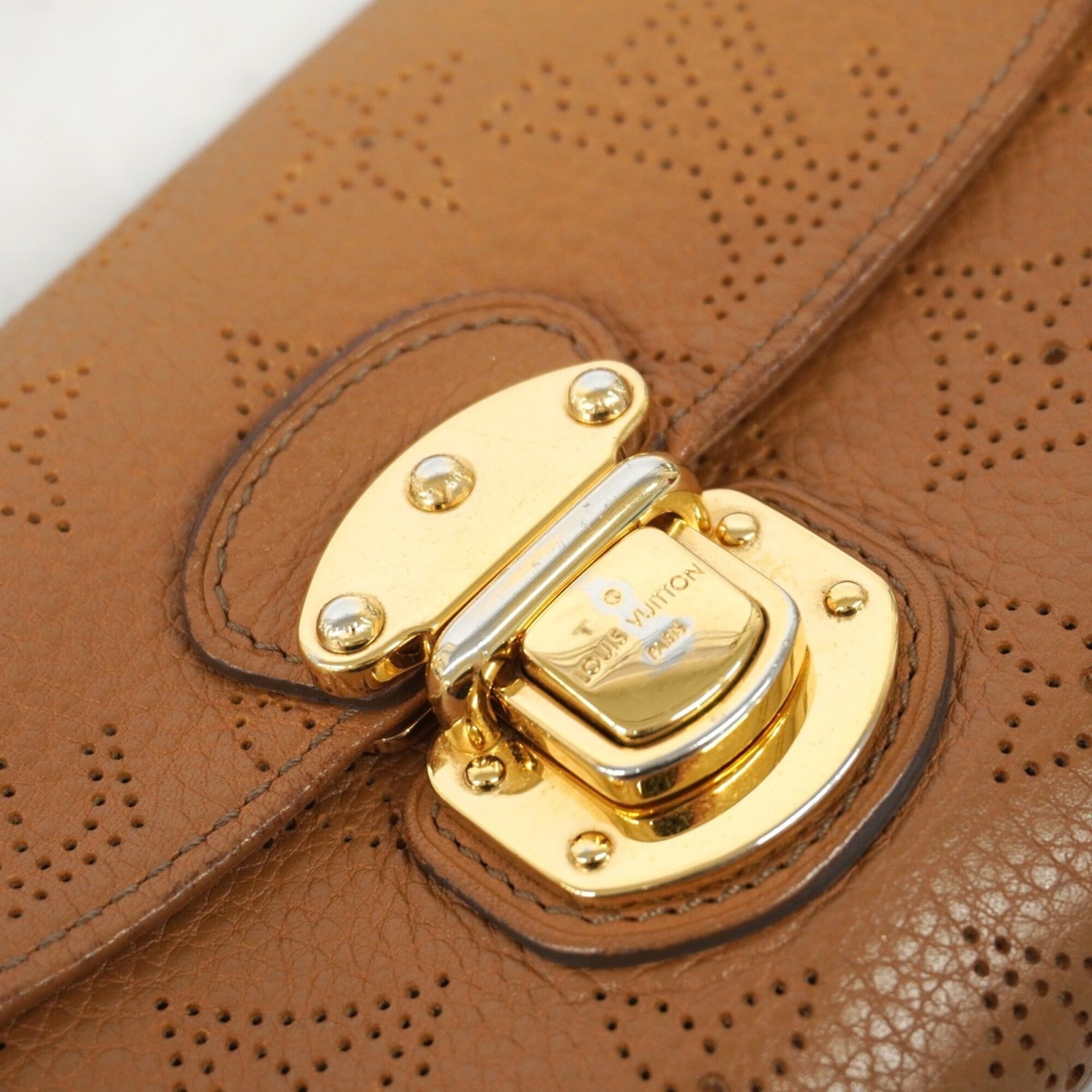 Louis Vuitton Caramel Long Wallet (Tri-Fold) (Pre-Owned)