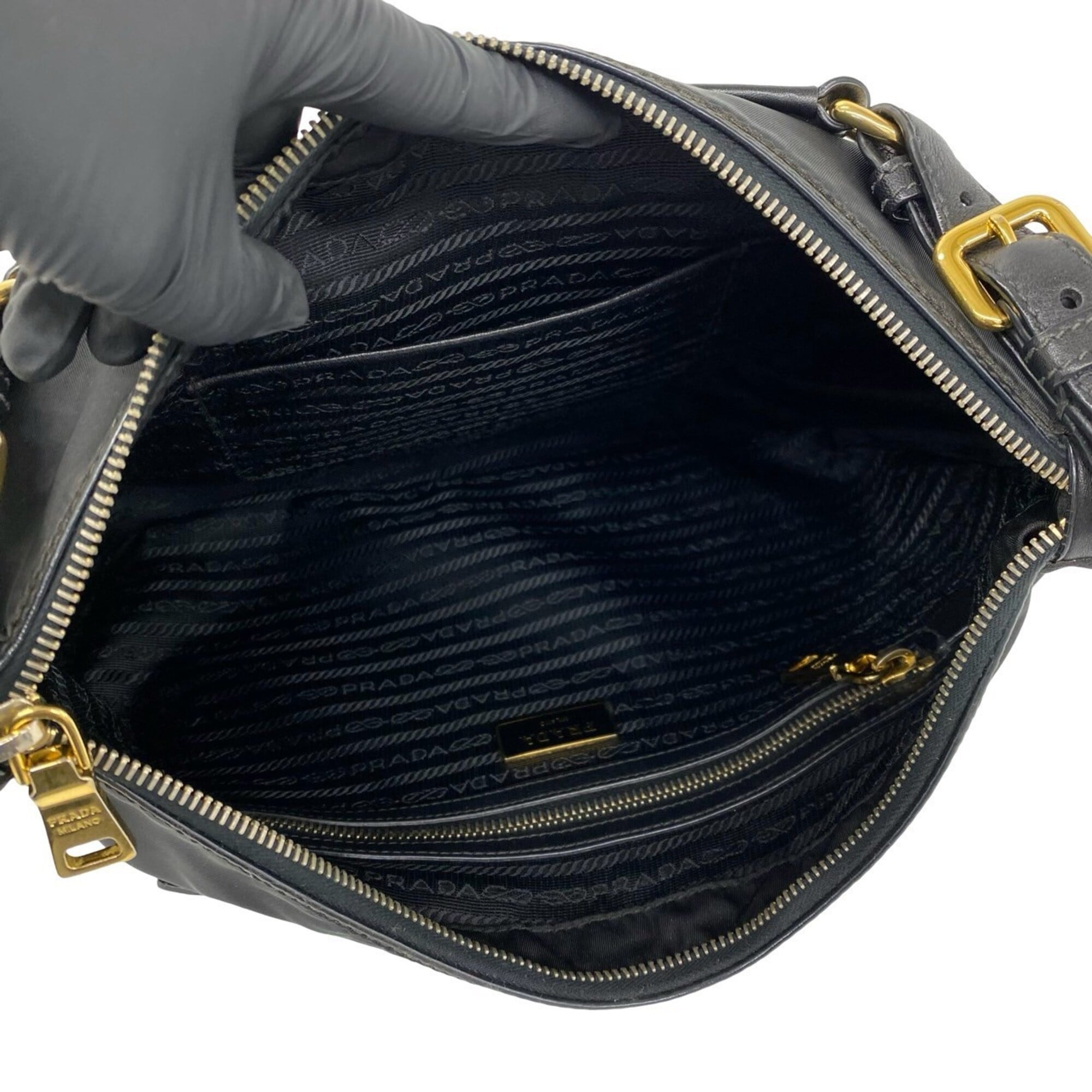 Prada Black Nylon Leather Handbag Shoulder Bag (Pre-Owned)