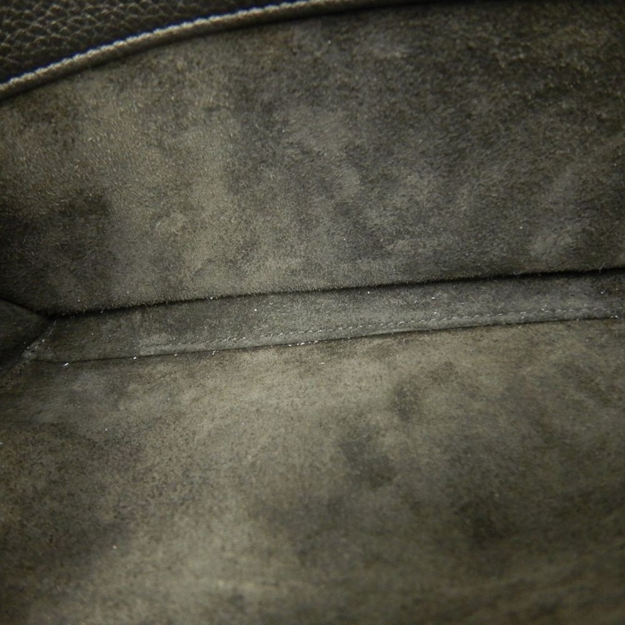 Celine Black Leather Shoulder Bag (Pre-Owned)