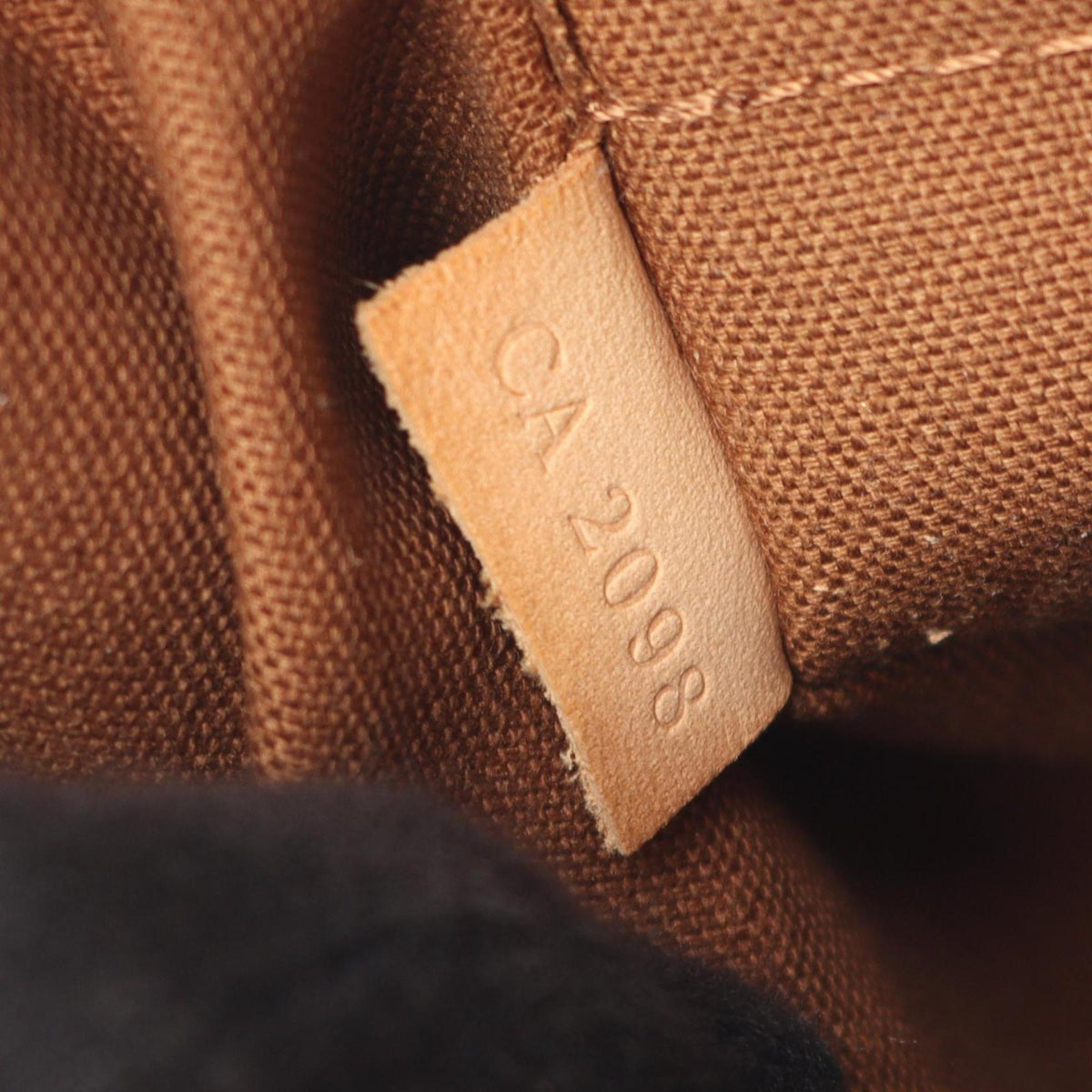 Louis Vuitton Brown Monogram Coated Canvas Leather Shoulder Bag (Pre-Owned)