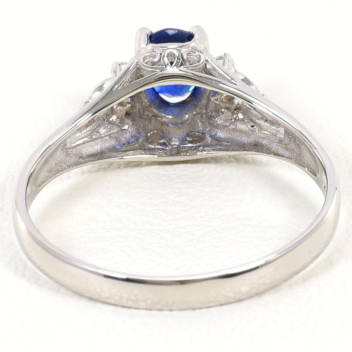 Unbranded Platinum Platinum 900 Band Ring (Pre-Owned)