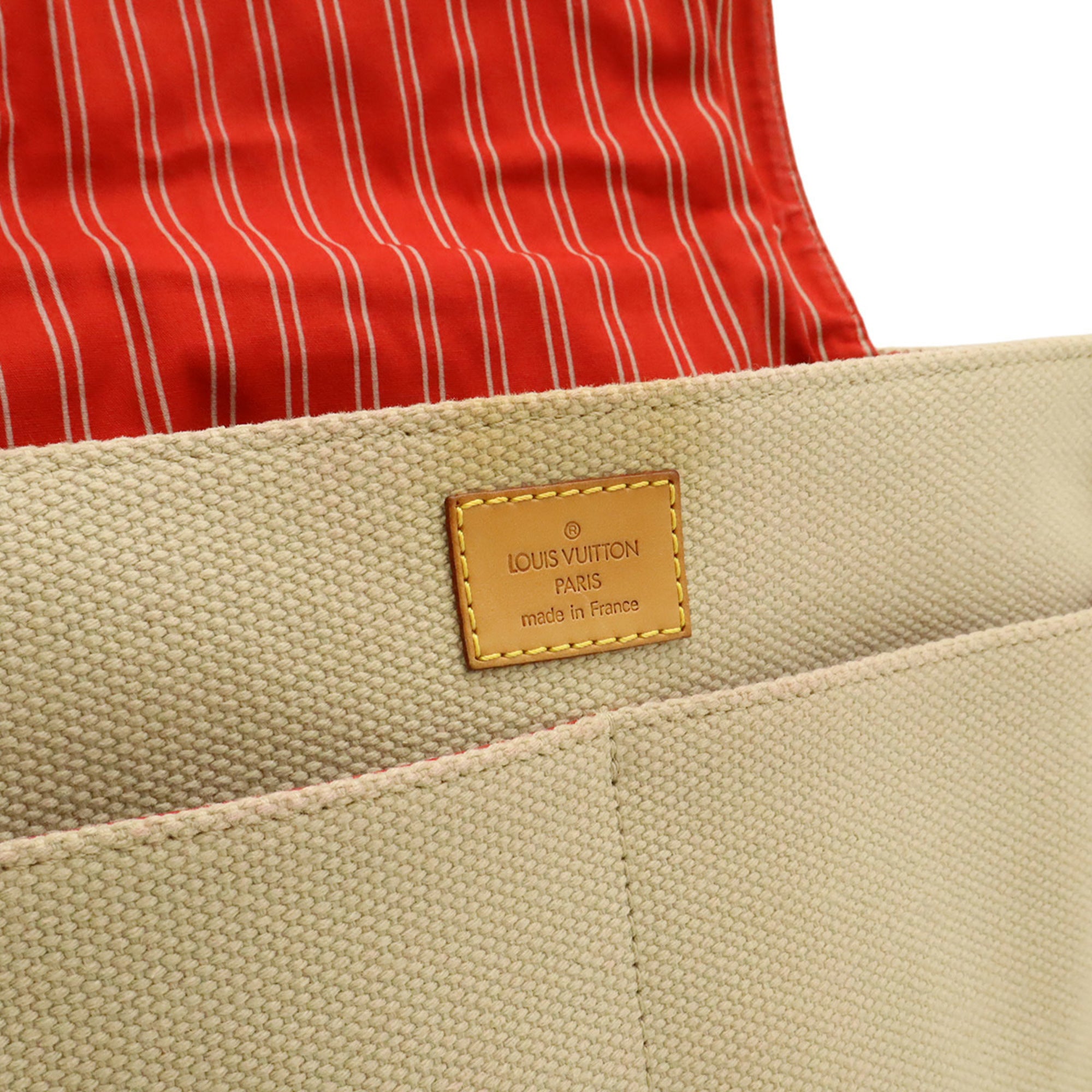 Louis Vuitton Beige Red Color Canvas Shoulder Bag (Pre-Owned)
