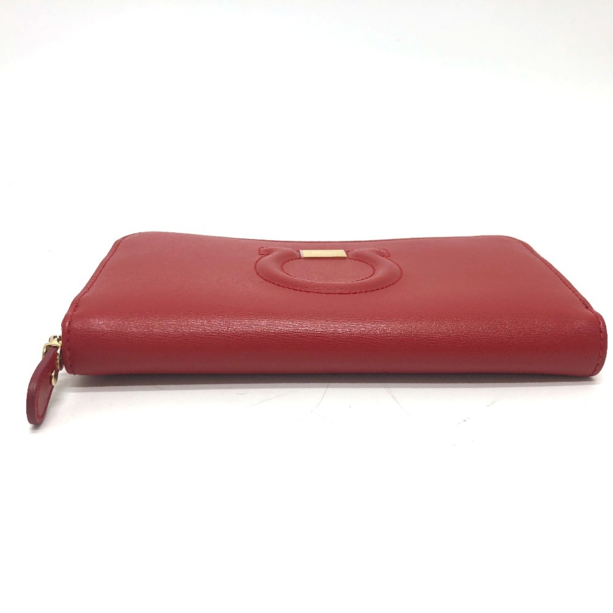 Salvatore Ferragamo Gancini Red Color Leather Long Wallet (Bi-Fold) (Pre-Owned)