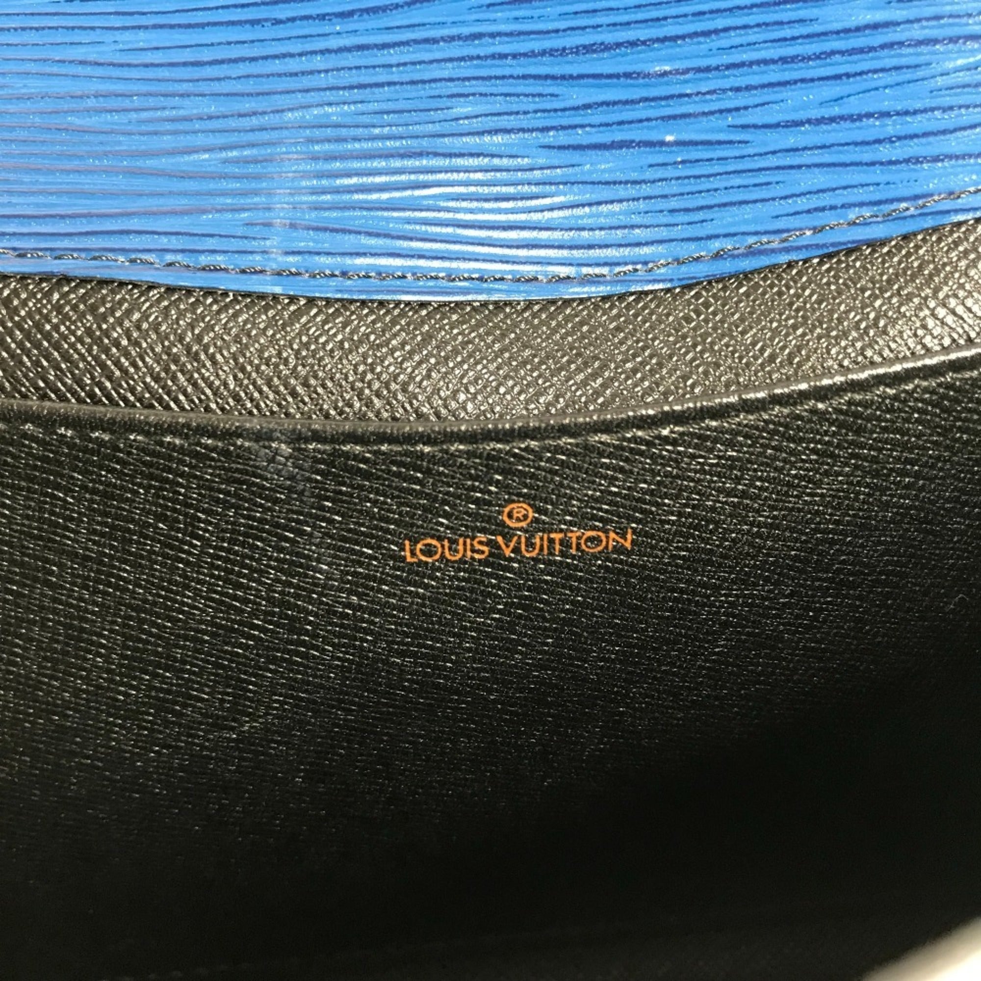Louis Vuitton Blue Galle Toledo Blue Epi Leather Clutch Bag Pouch (Pre-Owned)