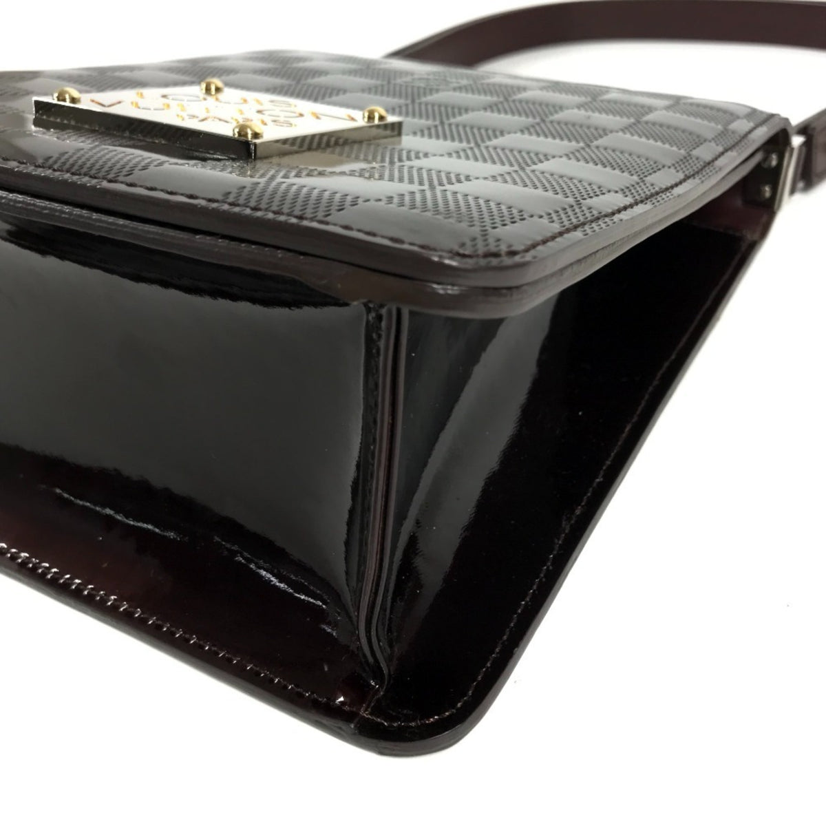 Louis Vuitton Carmine Purple Vernis Shoulder Bag (Pre-Owned)